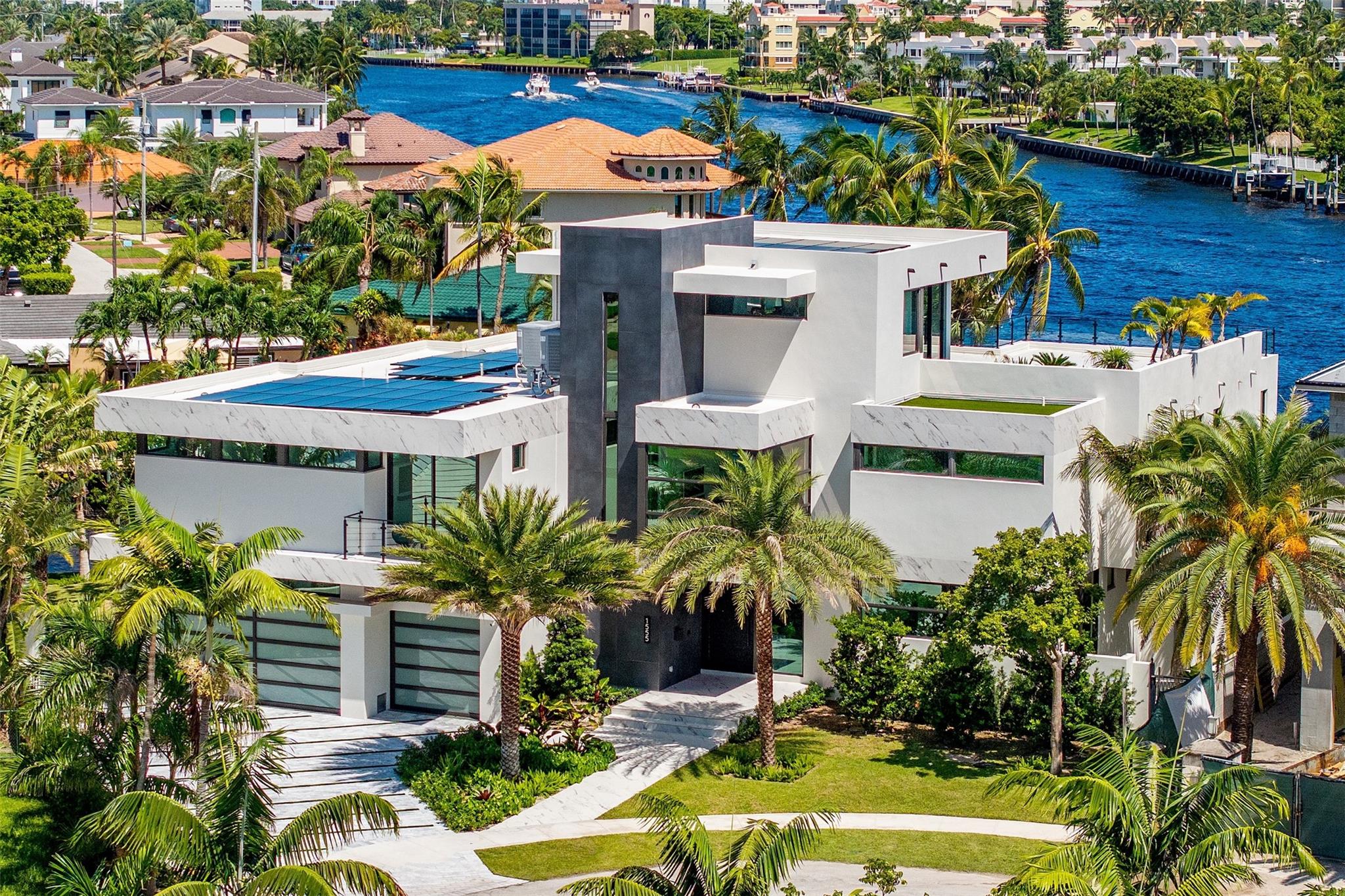 1555 SE 14th Court, Deerfield Beach, FL 33441