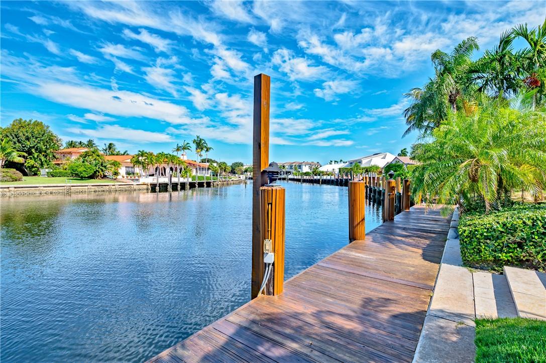 2 Compass Lane, Fort Lauderdale, FL 33308
