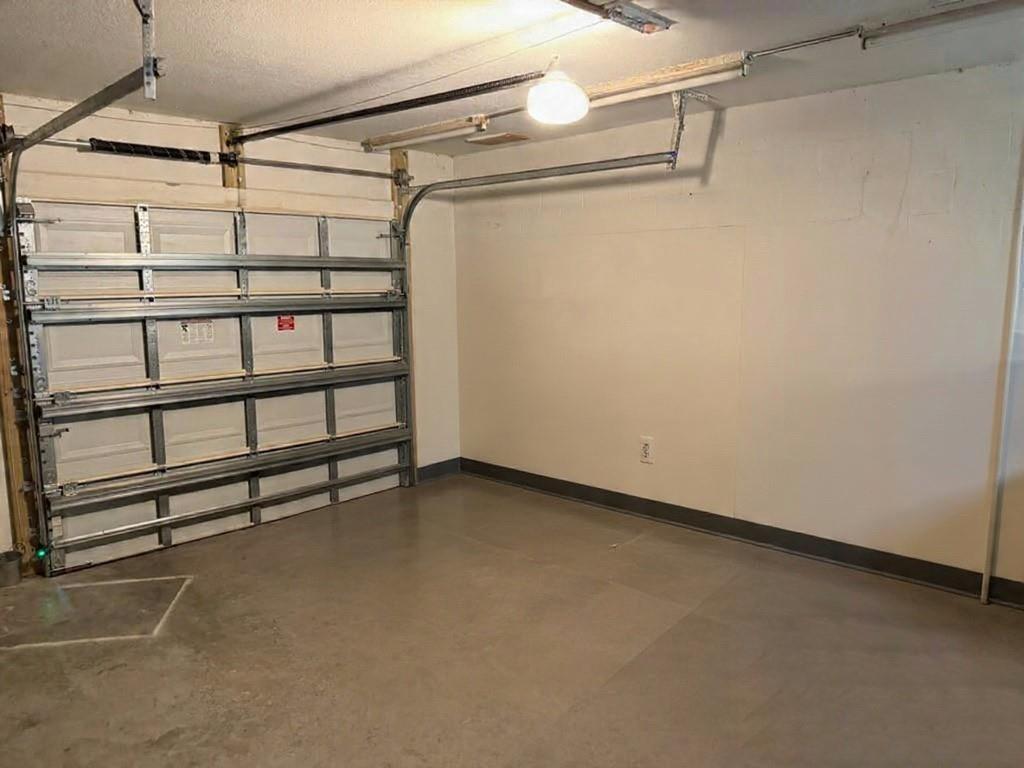 1512 NW 93rd Terrace, Coral Springs, FL 33071