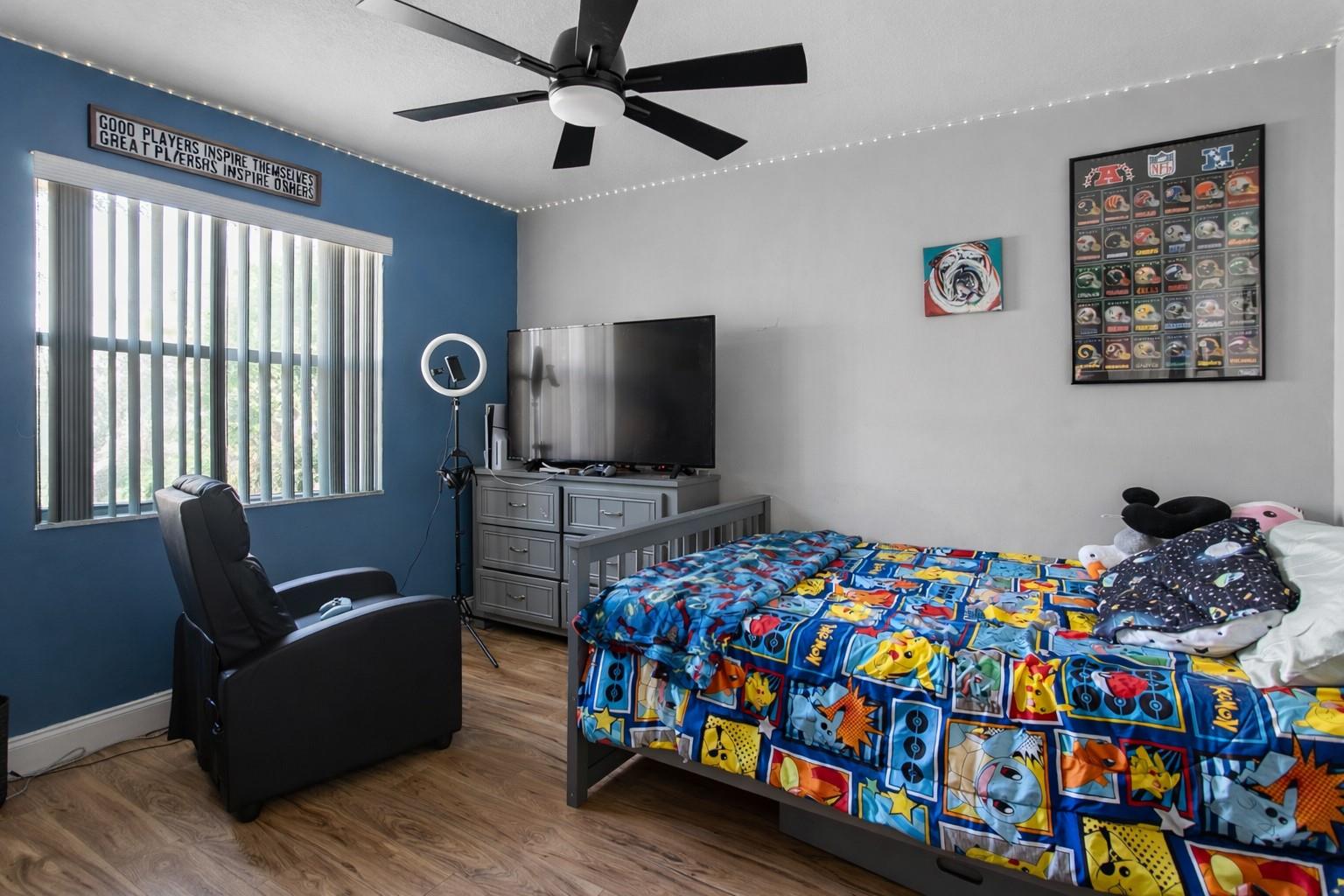 846 Ramblewood Drive, Coral Springs, FL 33071