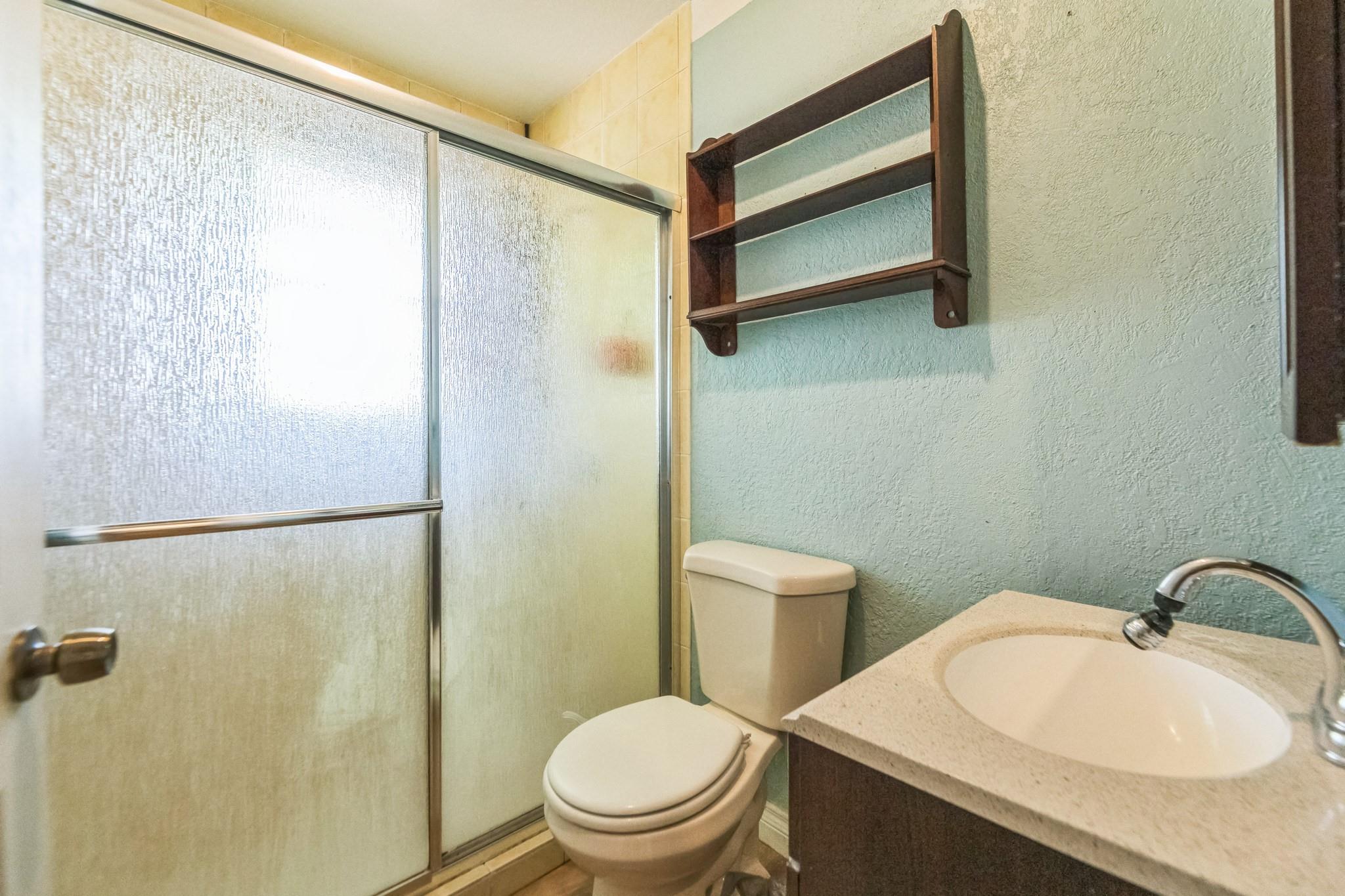 Photo for 5360 NE 10th Avenue, Deerfield Beach, FL 33064 - Listing #FX-10496756 5360 NE 10th Avenue, Deerfield Beach, FL 33064