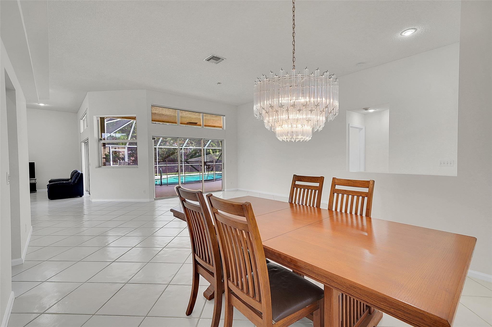 5743 NW 100th Way, Coral Springs, FL 33076