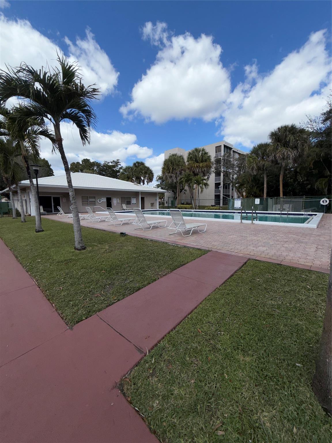 1200 NW 87th Avenue 114, Coral Springs, FL 33071