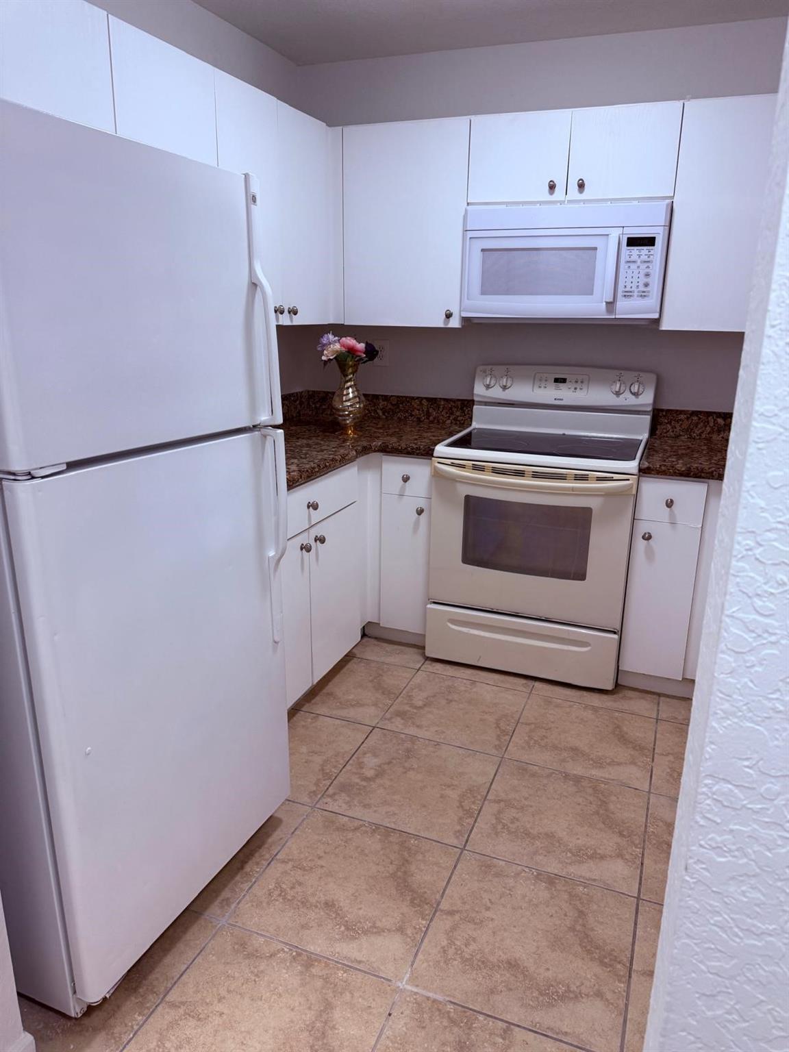 2941 Riverside Drive 303, Coral Springs, FL 33065