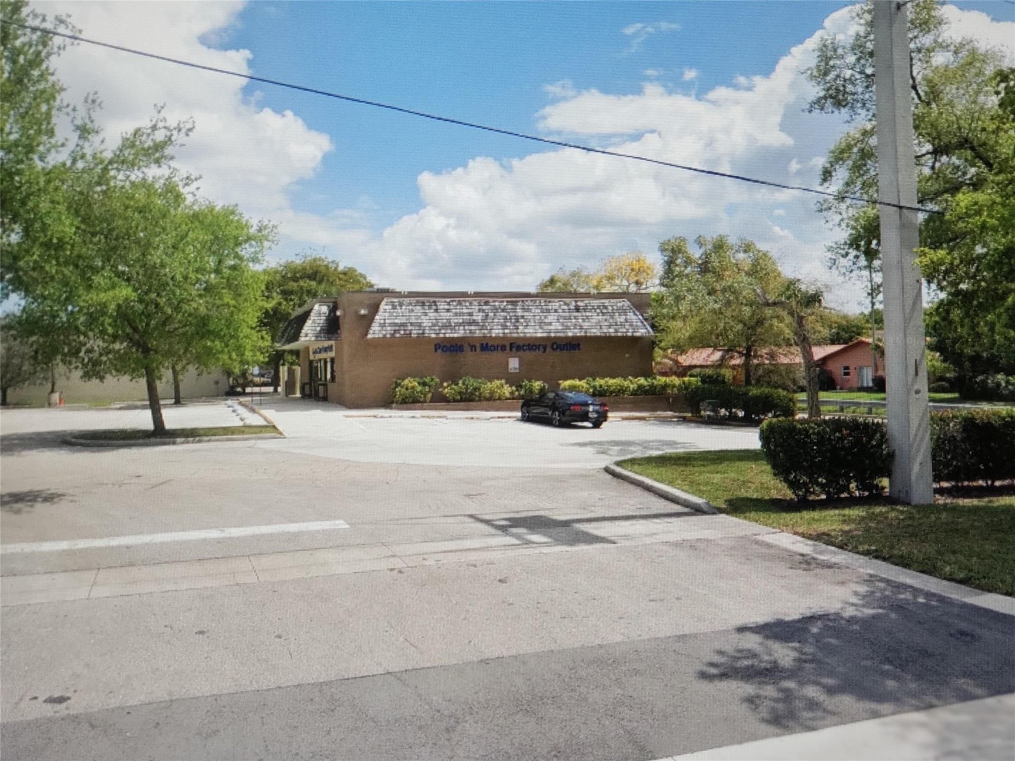 10950 Wiles Road, Coral Springs, FL 33076