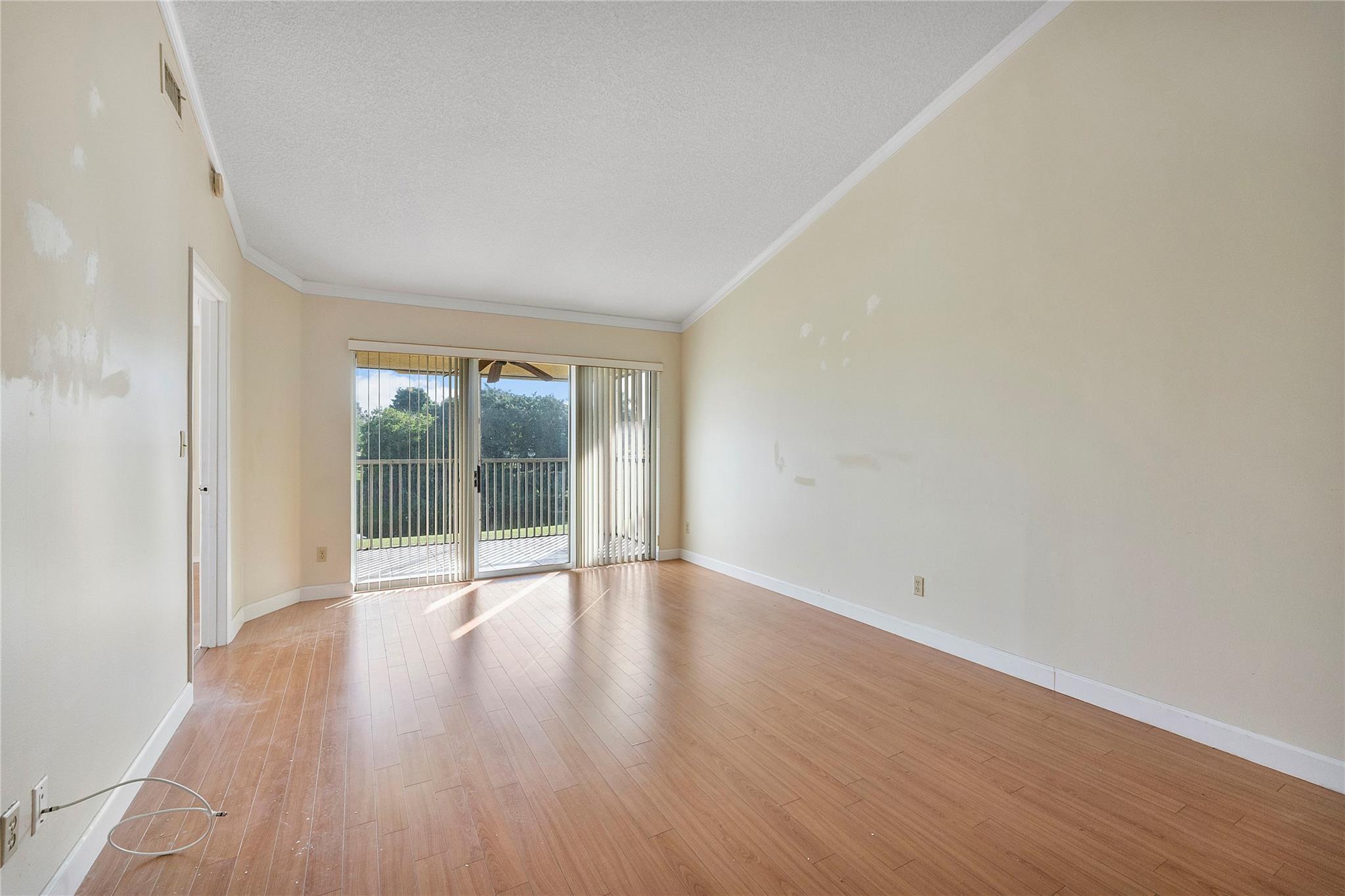 967 Coral Club Drive 967, Coral Springs, FL 33071