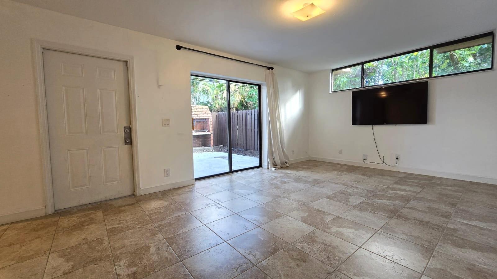 23048 Oxford Place, Boca Raton, FL 33433