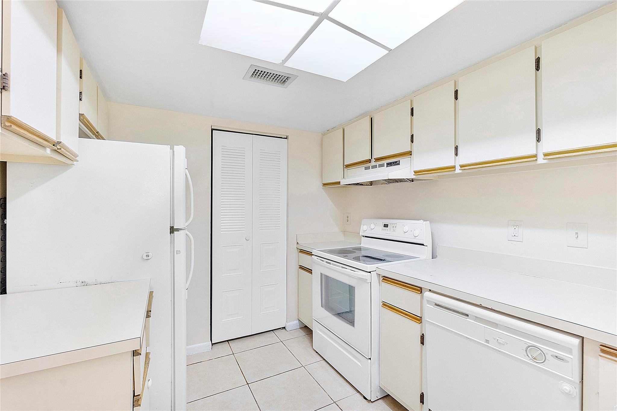 9188 W Atlantic Boulevard 1513, Coral Springs, FL 33071