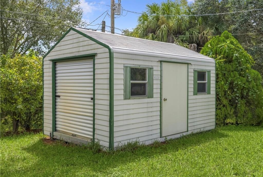 Photo for 8846 104th Court, Vero Beach, FL 32967 - Listing #FX-10427571 8846 104th Court, Vero Beach, FL 32967