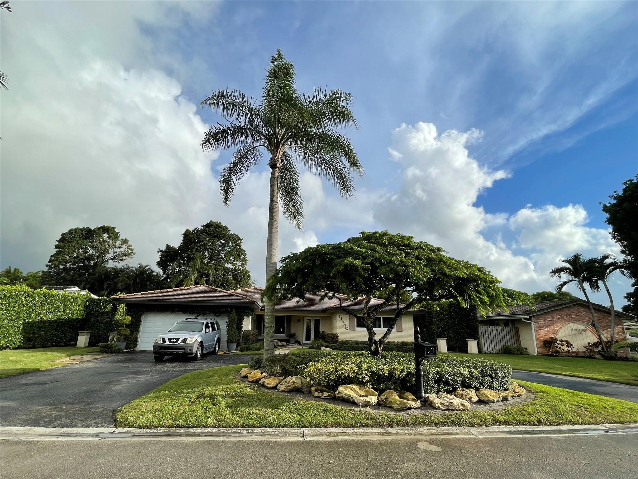 11240 NW 43rd Street, Coral Springs, FL 33065