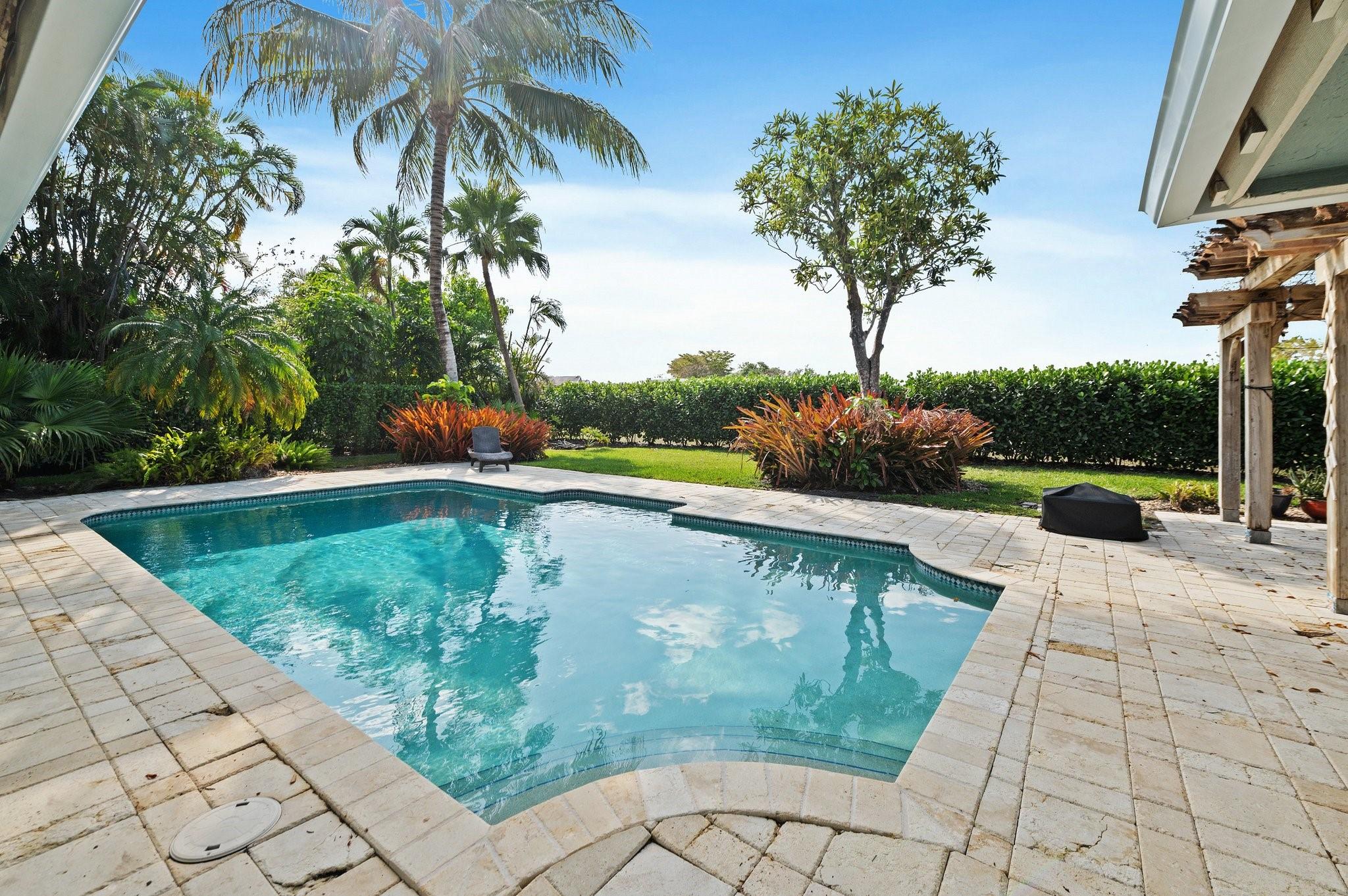 Photo for 10010 NW 11th Mnr, Coral Springs, FL 33071 - Listing #FX-10497303 10010 NW 11th Mnr, Coral Springs, FL 33071