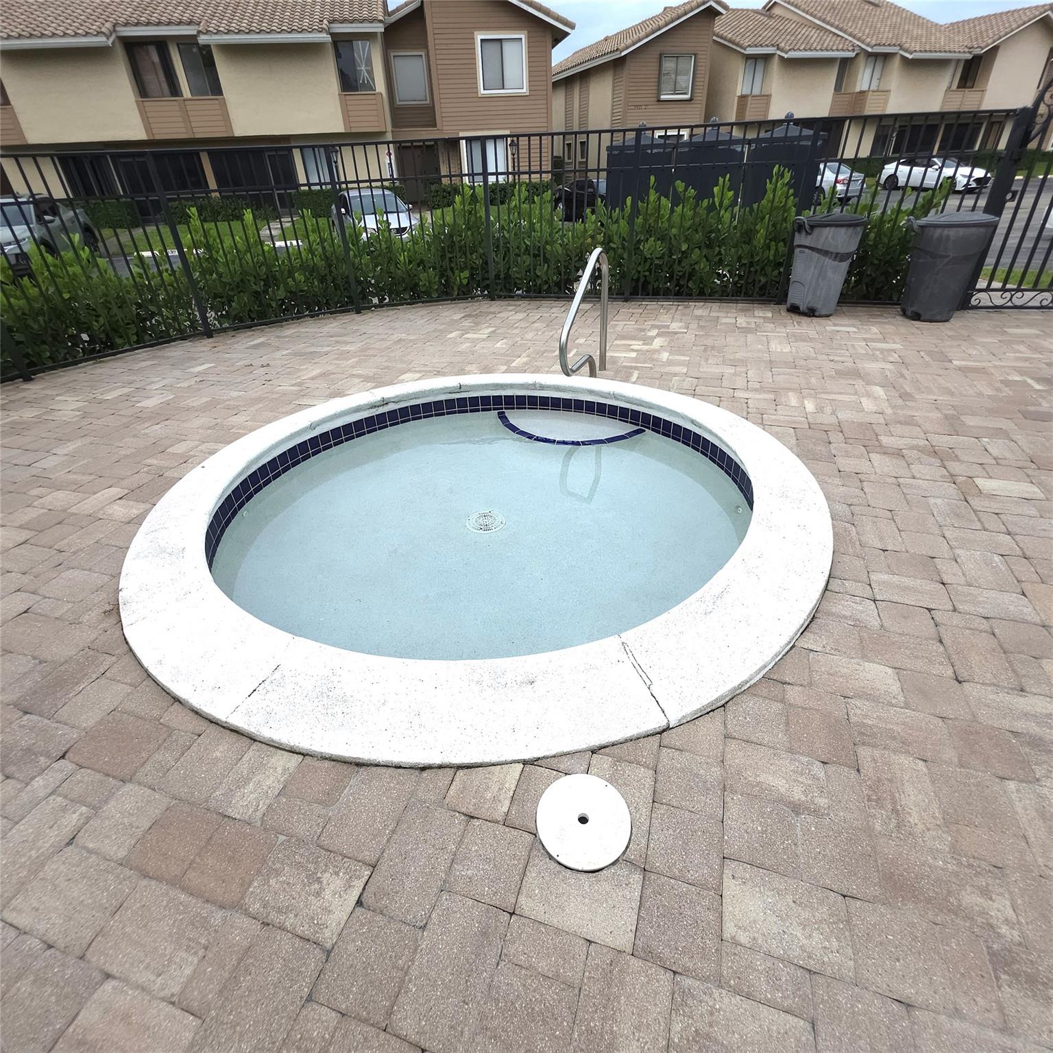 9959 W Atlantic Boulevard, Coral Springs, FL 33071