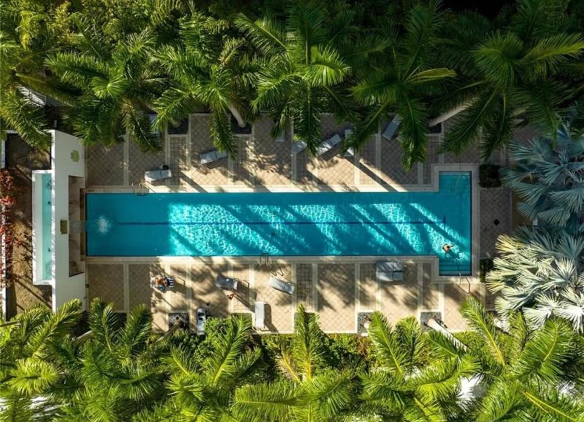 Olympic Style Pool & BBQ Area (1st Floor)