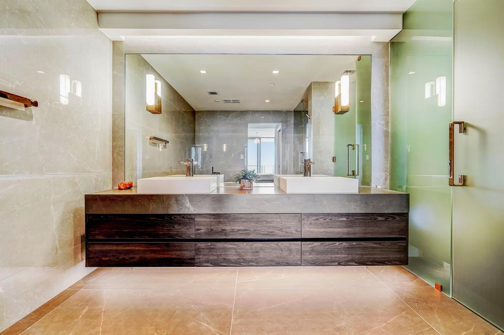 Photo for 1116 N Ocean Boulevard, 1402, Pompano Beach, FL 33062 - Listing #FX-10436087 1116 N Ocean Boulevard, 1402, Pompano Beach, FL 33062