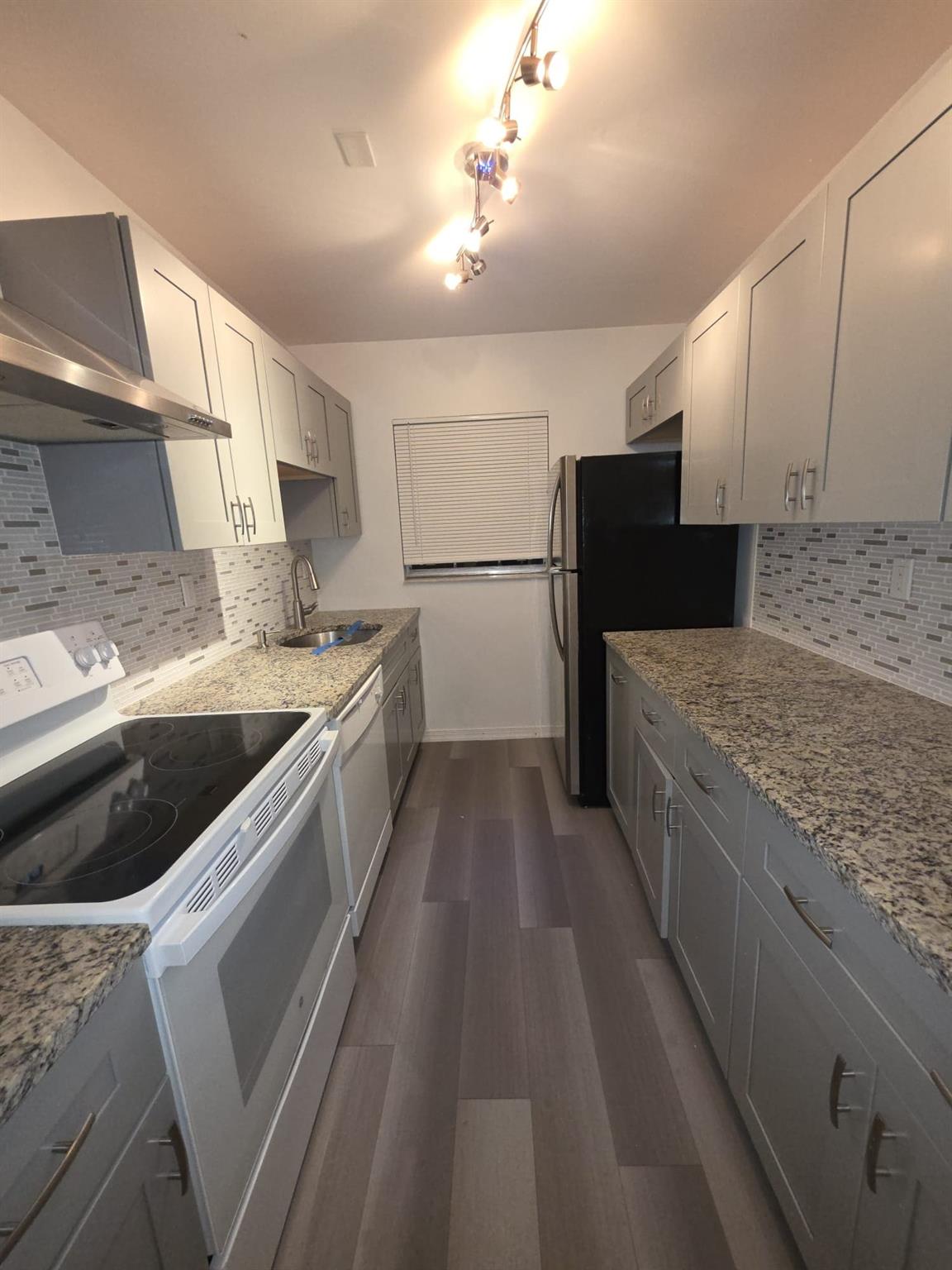 5073 Lakefront Boulevard C, Delray Beach, FL 33484