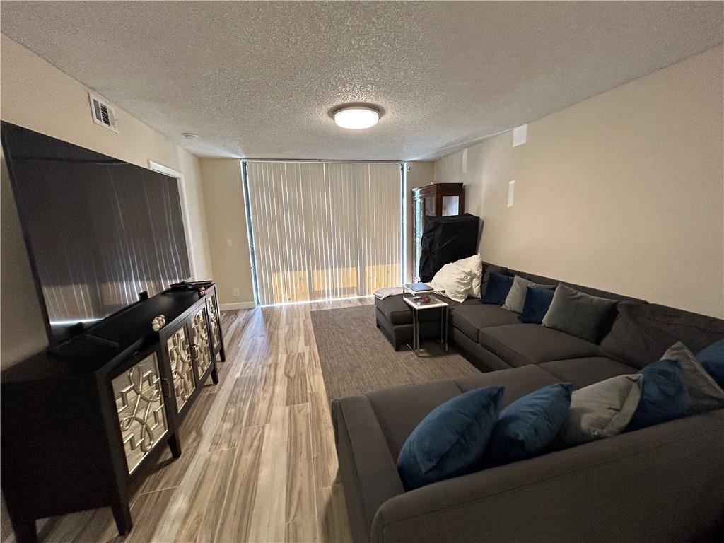 5861 Riverside Drive 103, Coral Springs, FL 33067