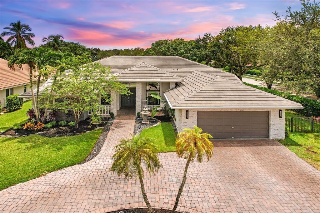Photo for 4911 NW 96th Drive, Coral Springs, FL 33076 - listing #FX-10532797 4911 NW 96th Drive, Coral Springs, FL 33076