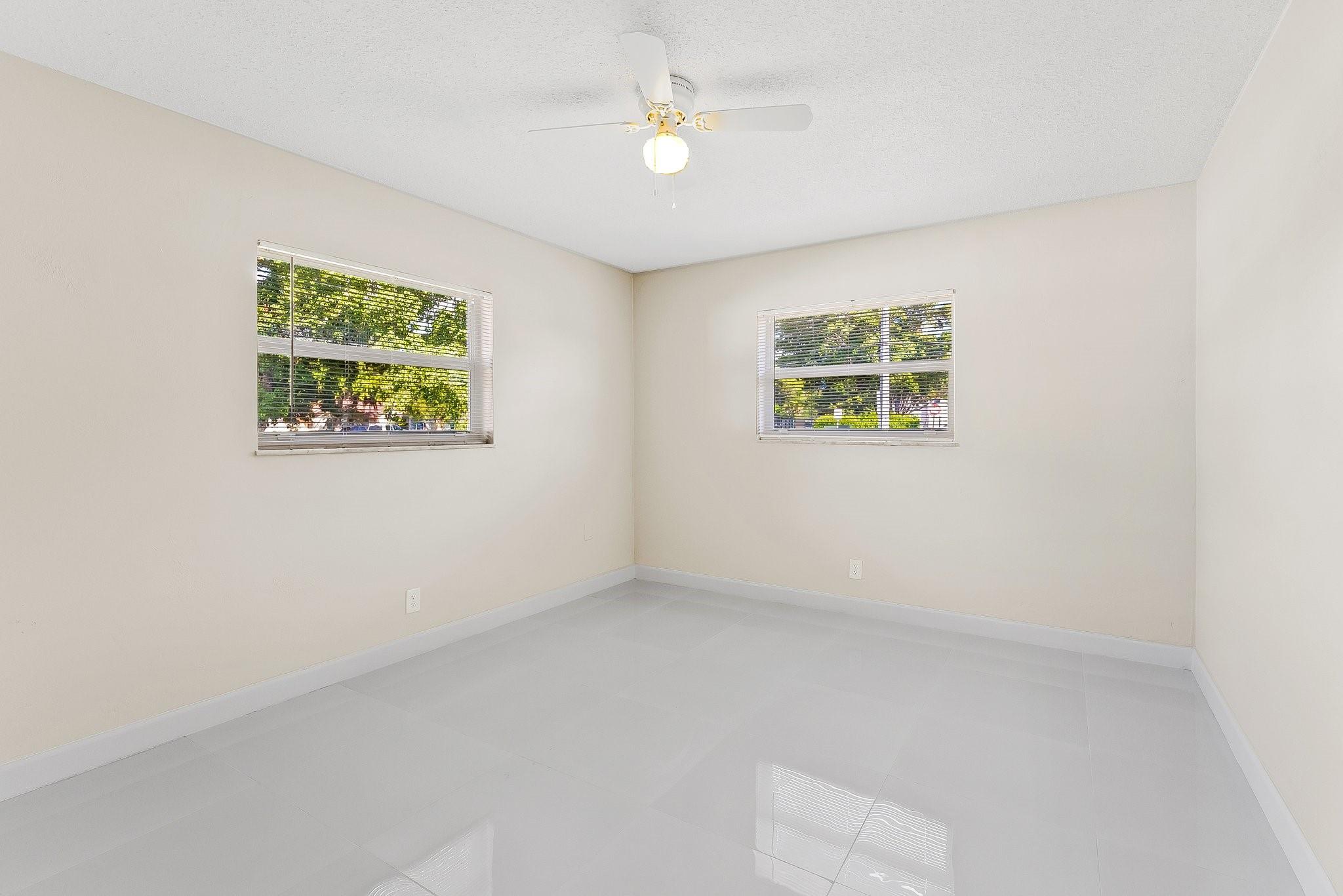 3580 NW 110th Avenue B, Coral Springs, FL 33065