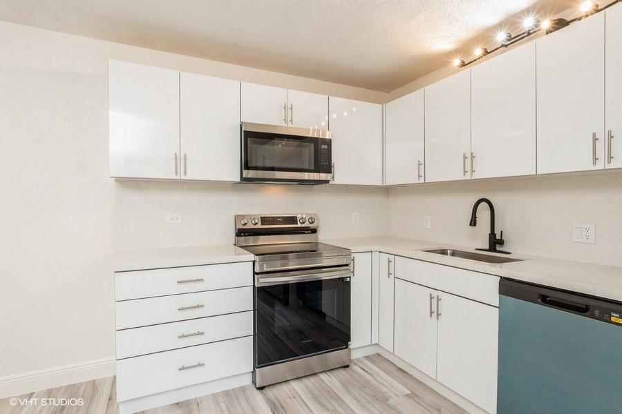 Photo for 1424 14th Terrace, 1424, Palm Beach Gardens, FL 33418 - Listing #FX-10509207 1424 14th Terrace, 1424, Palm Beach Gardens, FL 33418