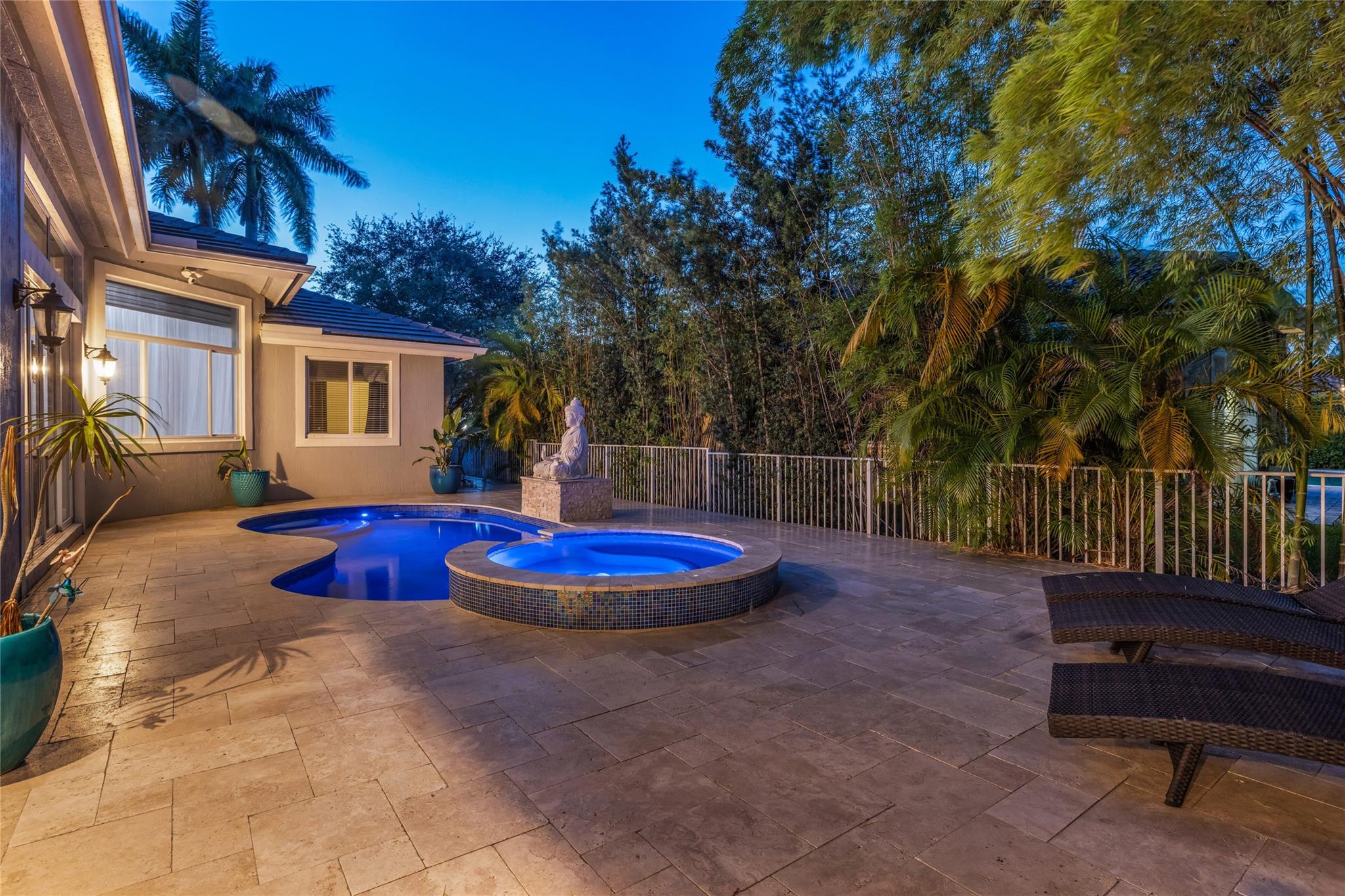 385 NW 118th Avenue, Coral Springs, FL 33071