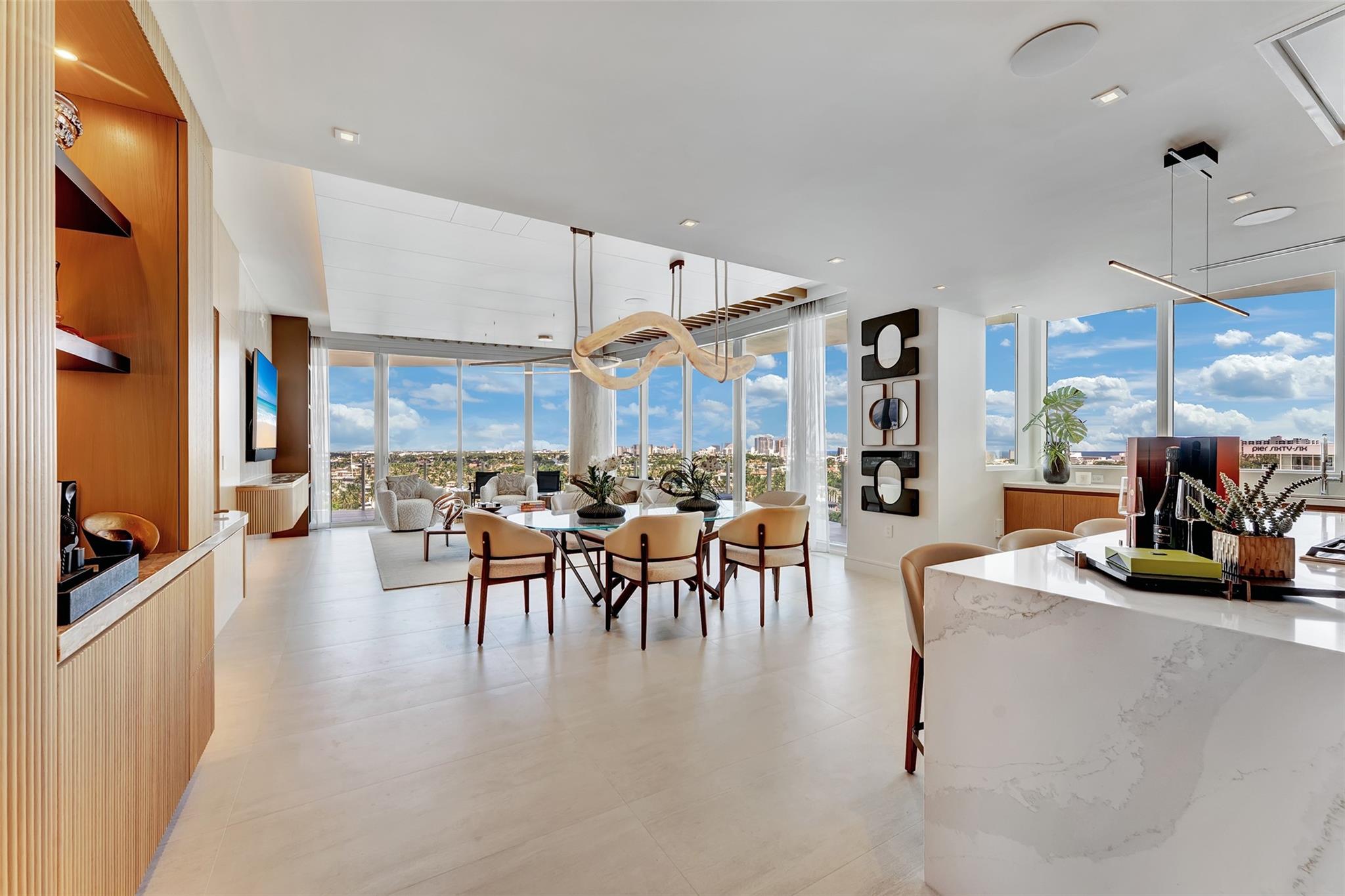 2241 SE 17th Street PH2, Fort Lauderdale, FL 33316