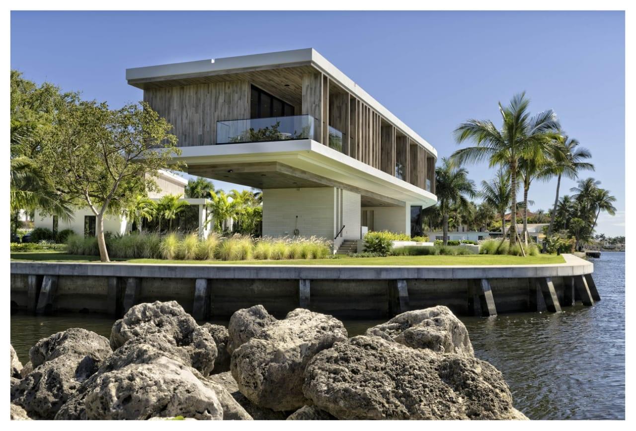 516 Mola Avenue, Fort Lauderdale, FL 33301