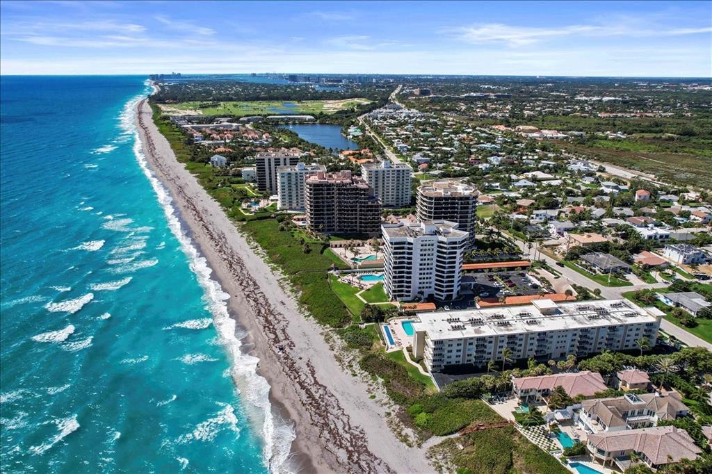 Photo for 600 Ocean Drive, 8D, Juno Beach, FL 33408 - Listing #FX-10422430 600 Ocean Drive, 8D, Juno Beach, FL 33408