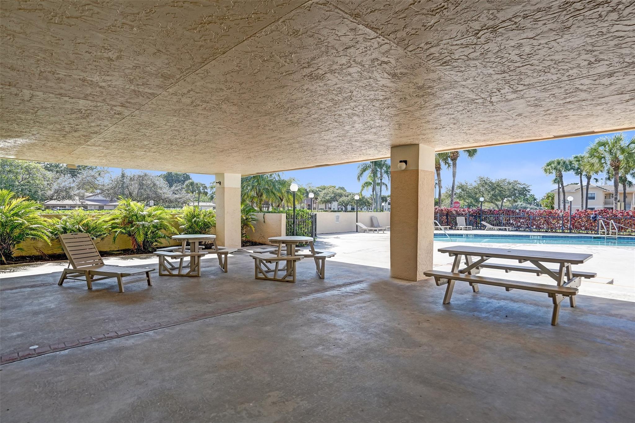 12131 Royal Palm Boulevard #2E, Coral Springs, FL 33065