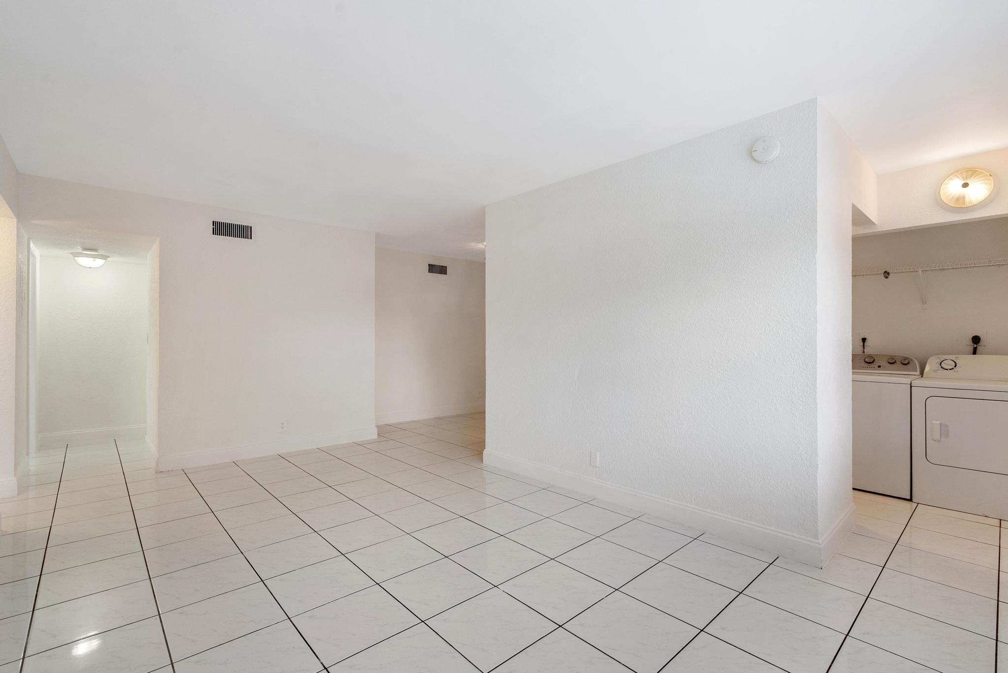 11583 NW 42nd Street 11583, Coral Springs, FL 33065