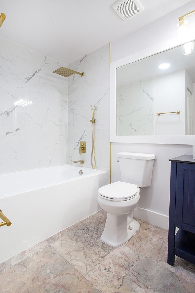 5860 W Sample Road 204, Coral Springs, FL 33067