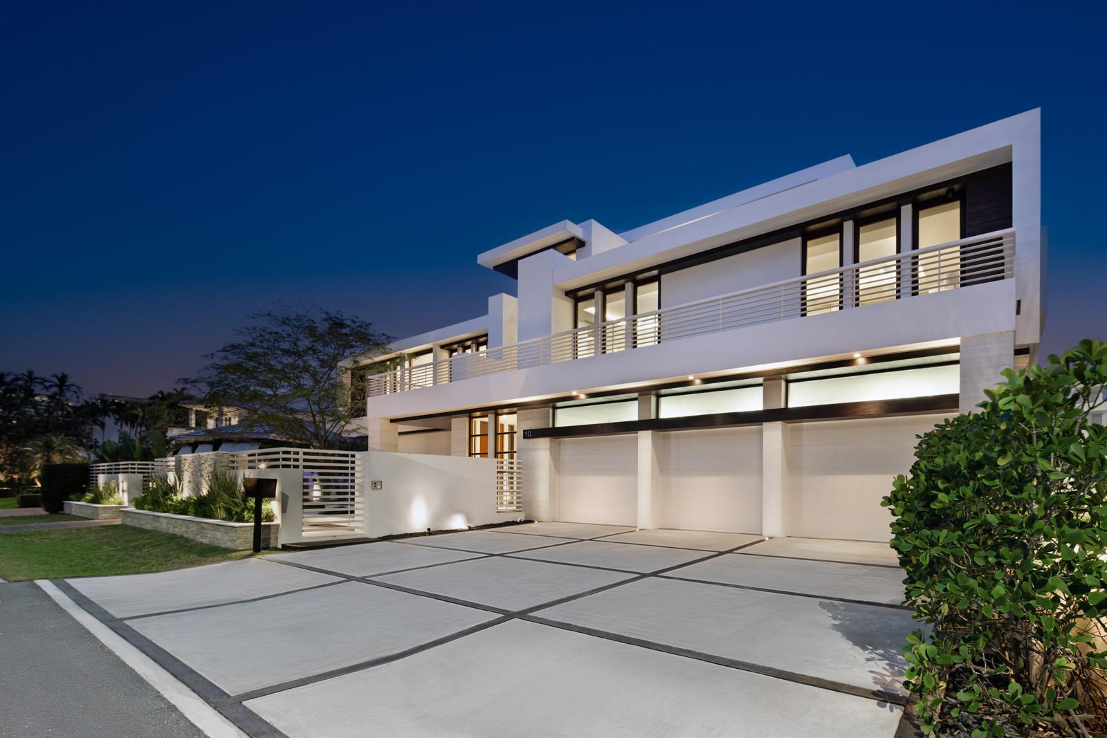 10 Pelican Drive, Fort Lauderdale, FL 33301