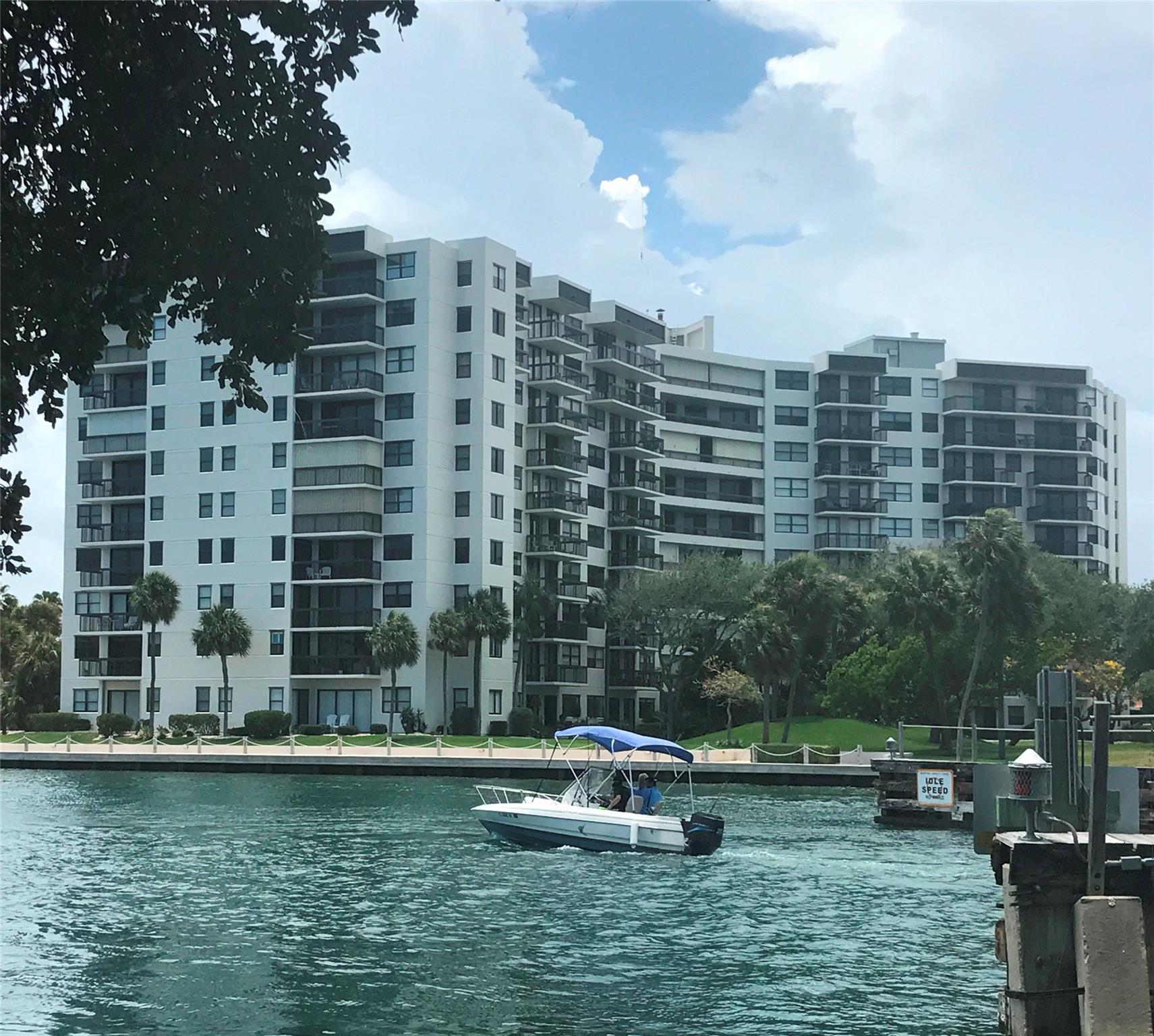 Photo for 2900 NE 14th Street, 304, Pompano Beach, FL 33062 - listing #FX-10531961 2900 NE 14th Street, 304, Pompano Beach, FL 33062