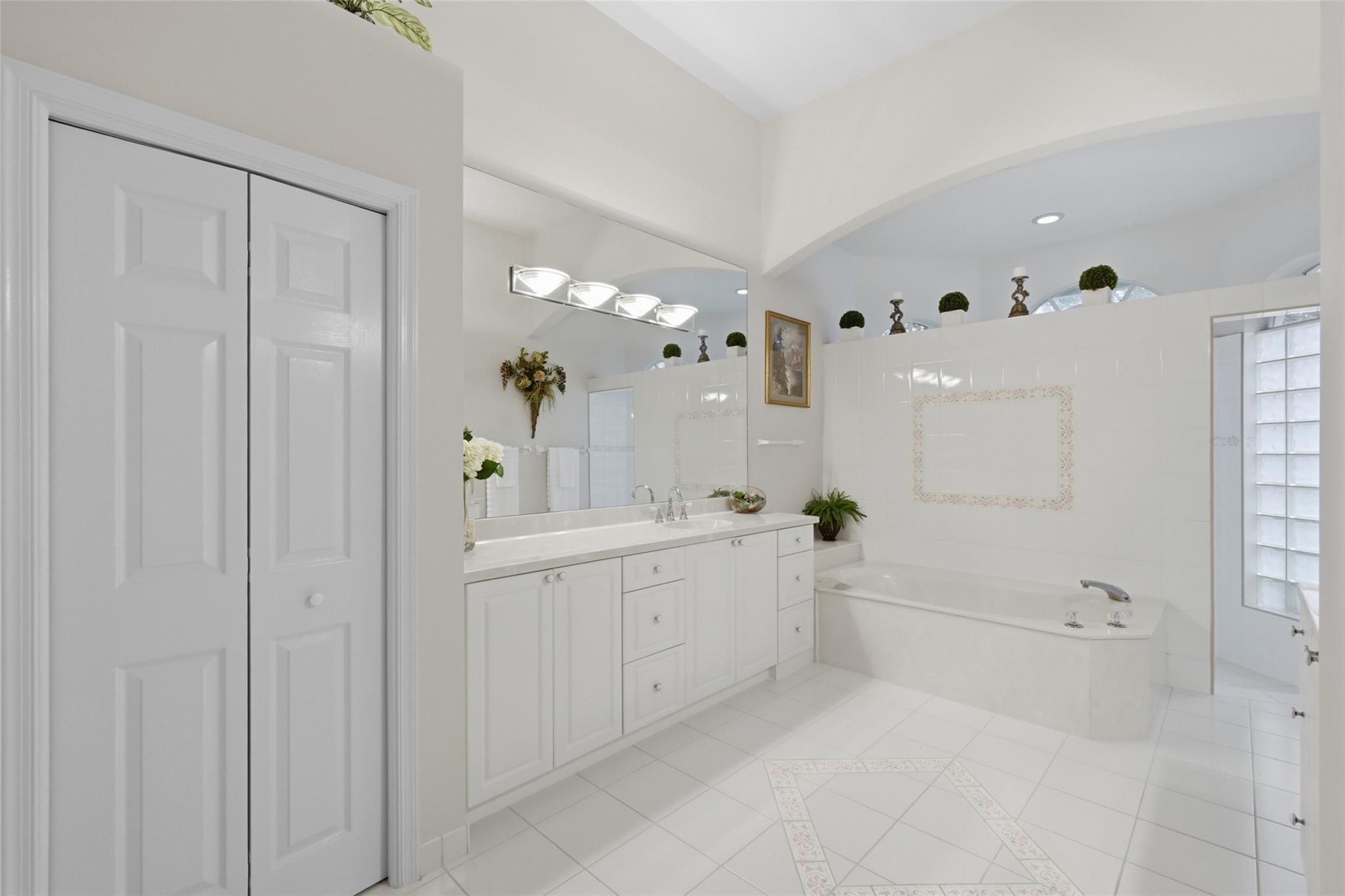 12125 NW 10th Street, Coral Springs, FL 33071