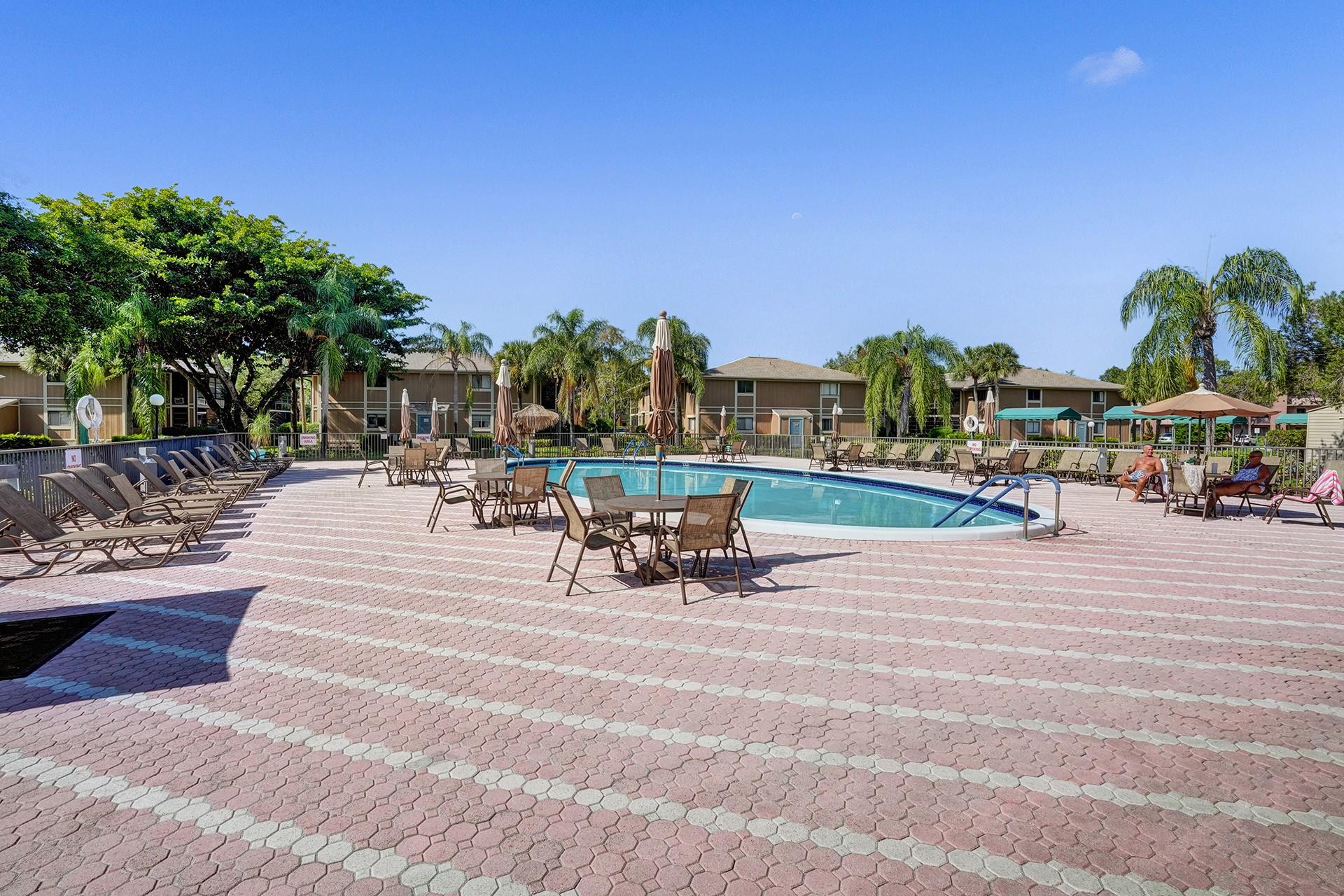 Photo for 7432 Ashmont Circle, 208, Tamarac, FL 33321 - Listing #FX-10525865 7432 Ashmont Circle, 208, Tamarac, FL 33321