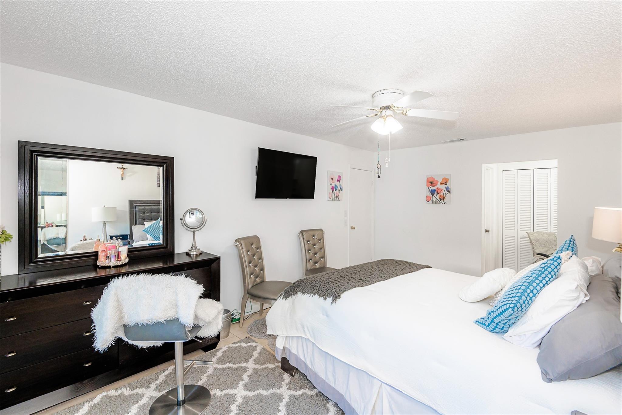 4123 NW 88th Avenue 206, Coral Springs, FL 33065