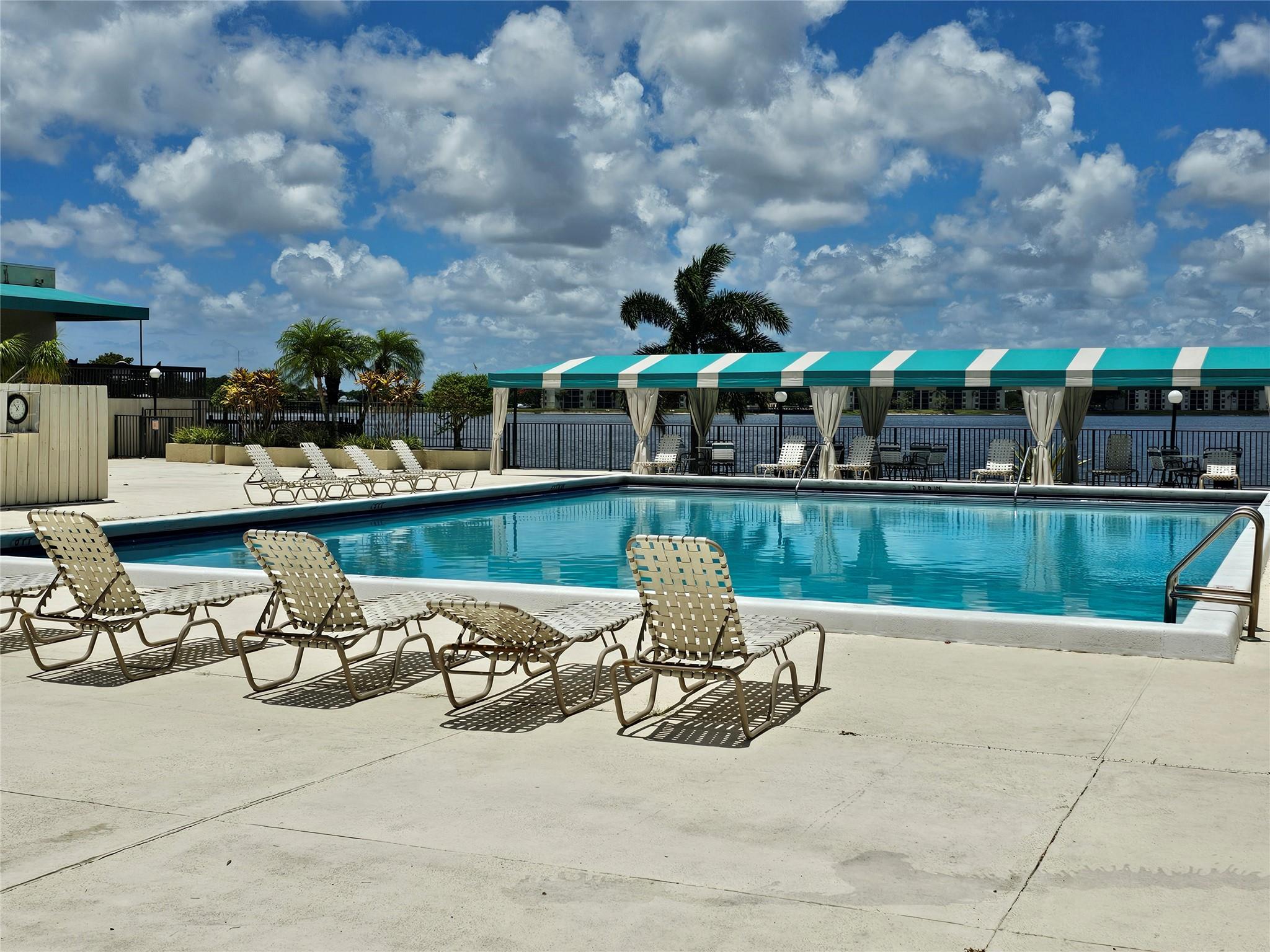 Photo for 115 Lake Emerald Drive, 307, Oakland Park, FL 33309 - listing #FX-10509413 115 Lake Emerald Drive, 307, Oakland Park, FL 33309