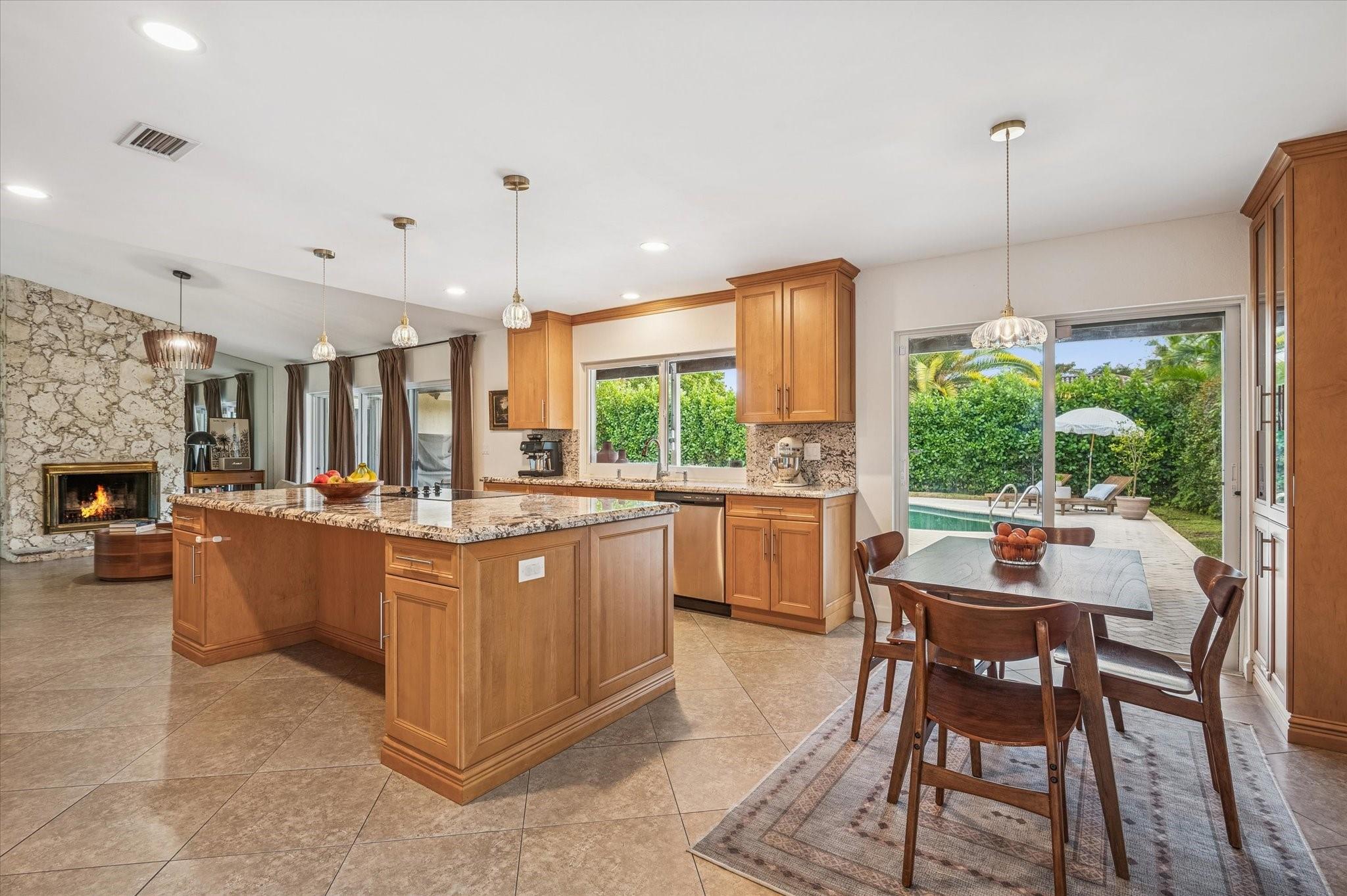 10920 NW 17th Place, Coral Springs, FL 33071