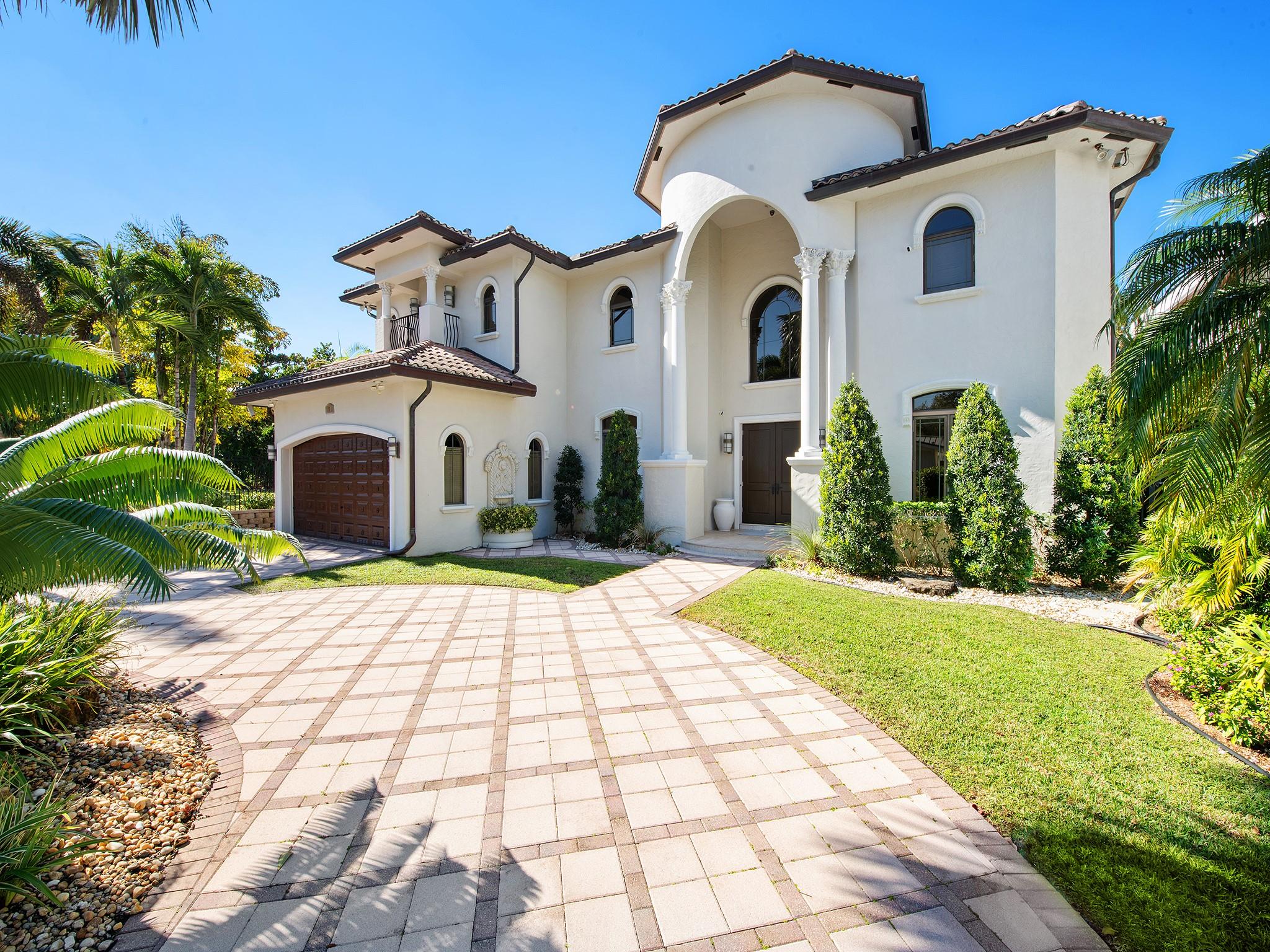 1965 SE 21st Avenue, Fort Lauderdale, FL 33316