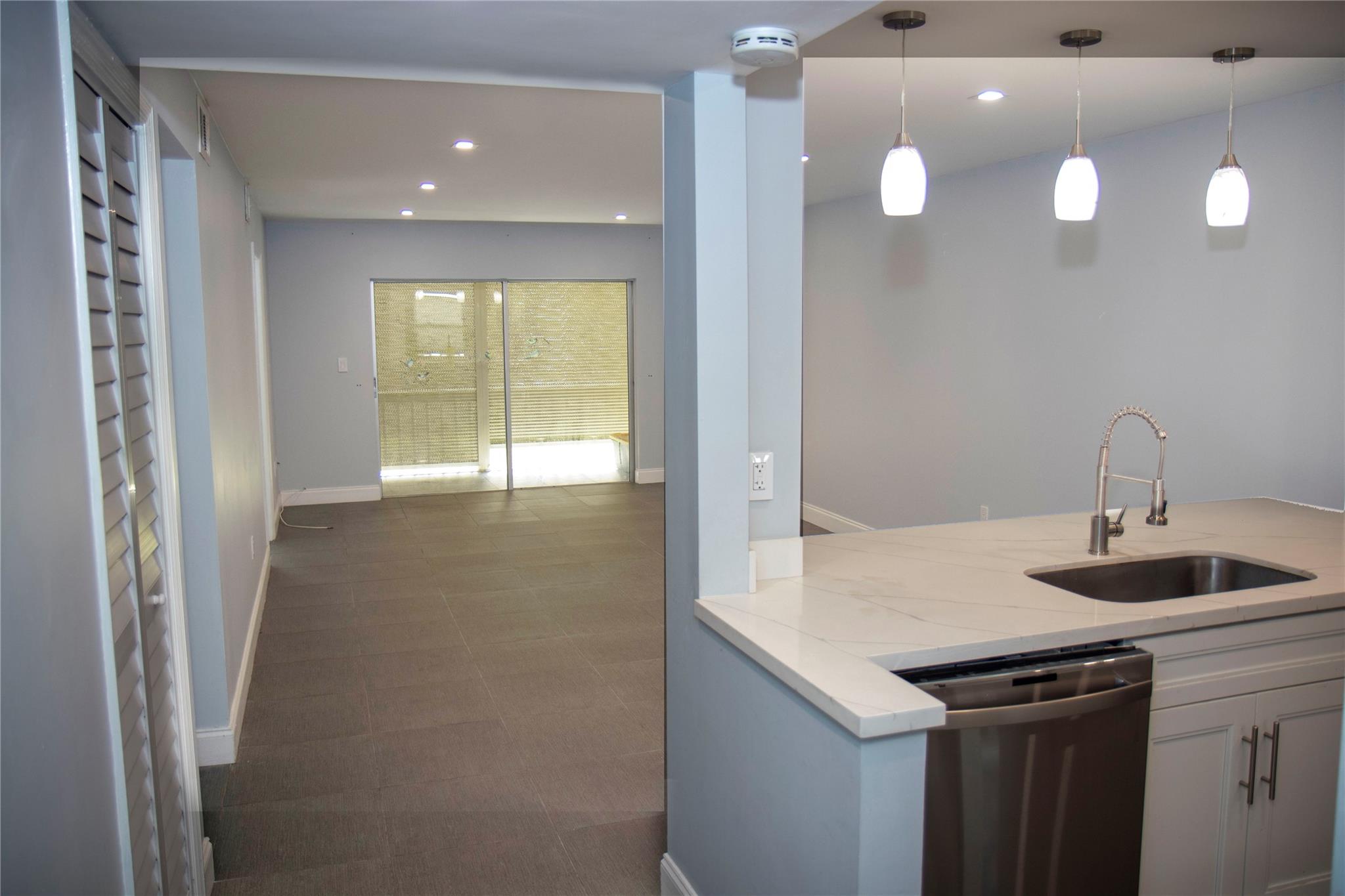 9818 Marina Boulevard 1220, Boca Raton, FL 33428