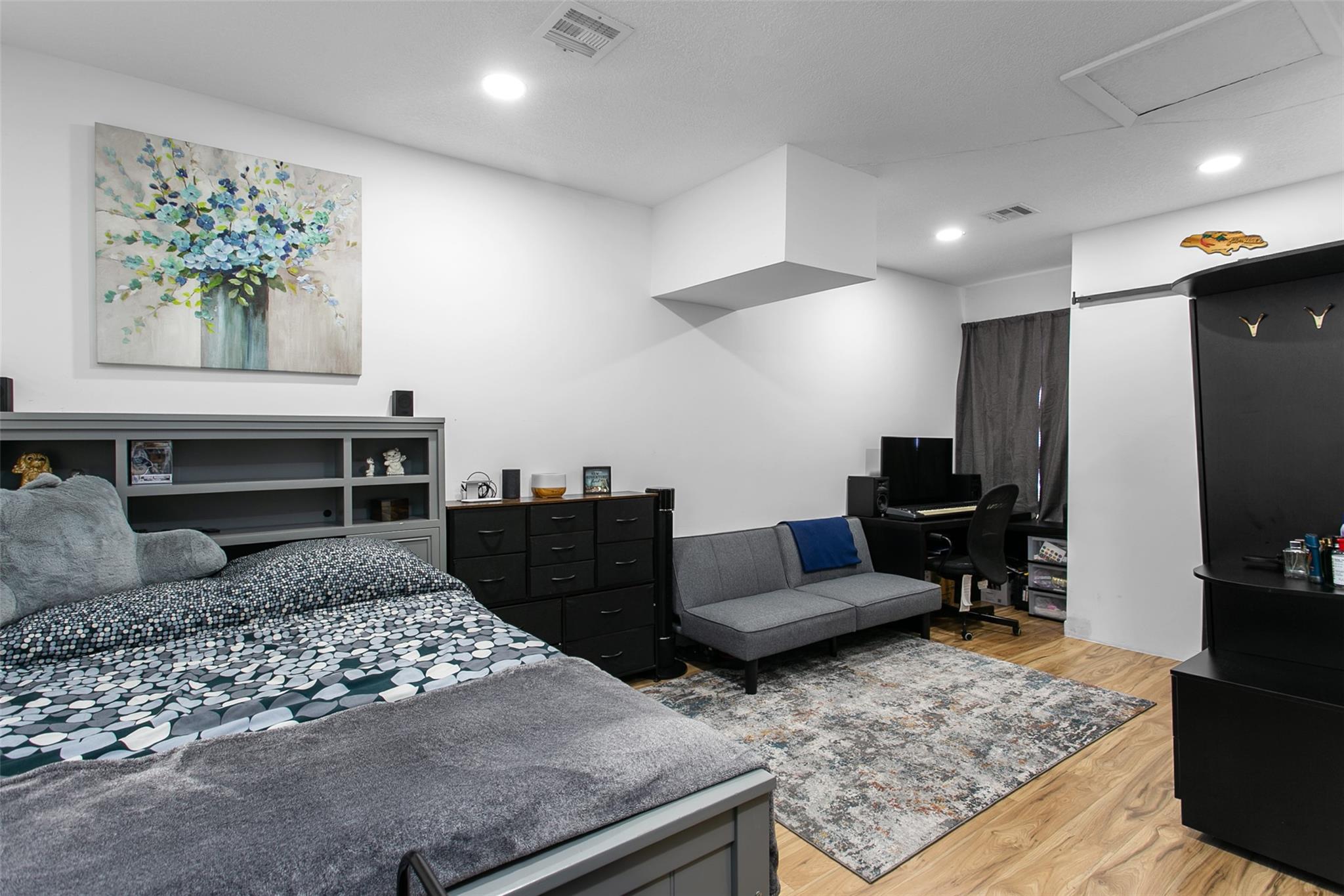 846 Ramblewood Drive, Coral Springs, FL 33071