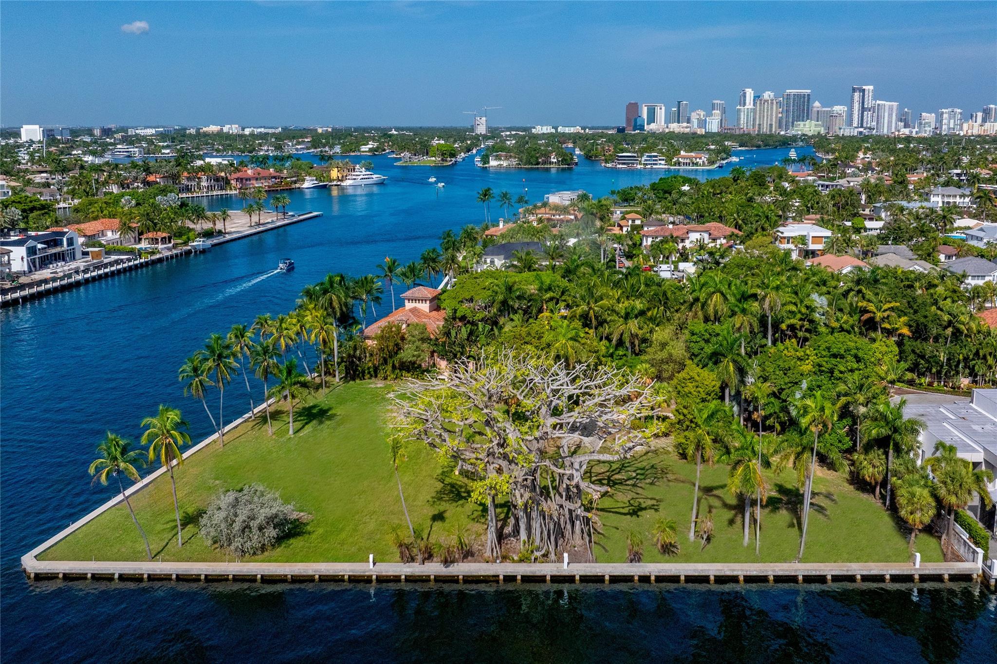 1000 Riviera Isle Drive, Fort Lauderdale, FL 33301