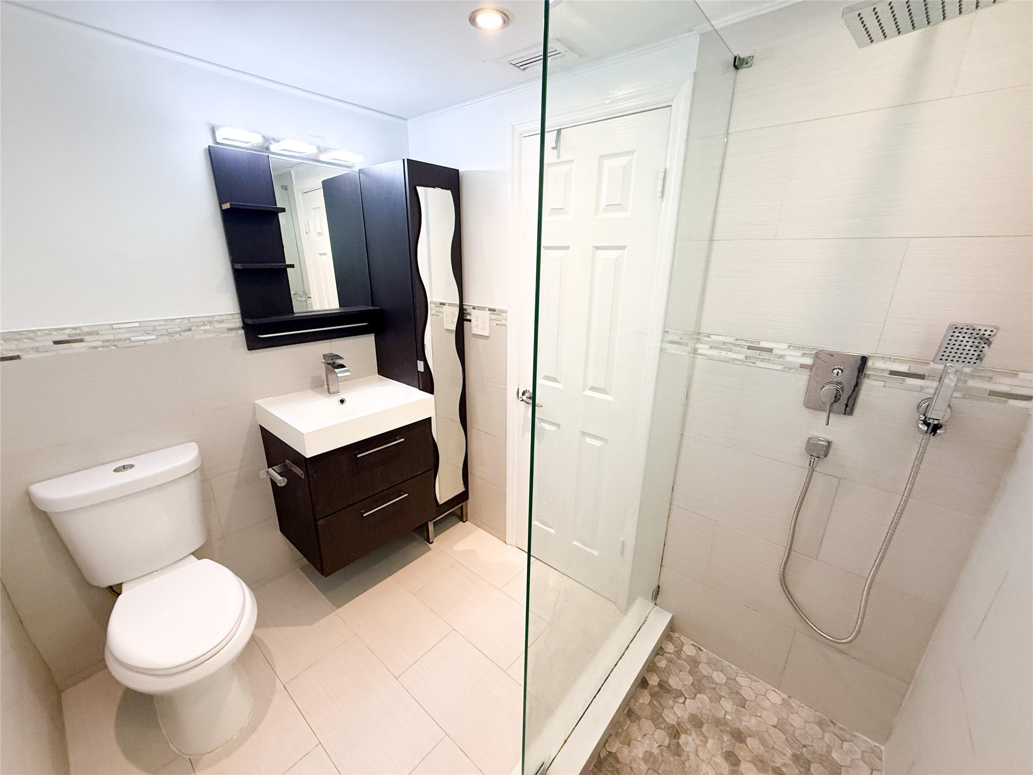 8401 Royal Palm Boulevard 8401, Coral Springs, FL 33065