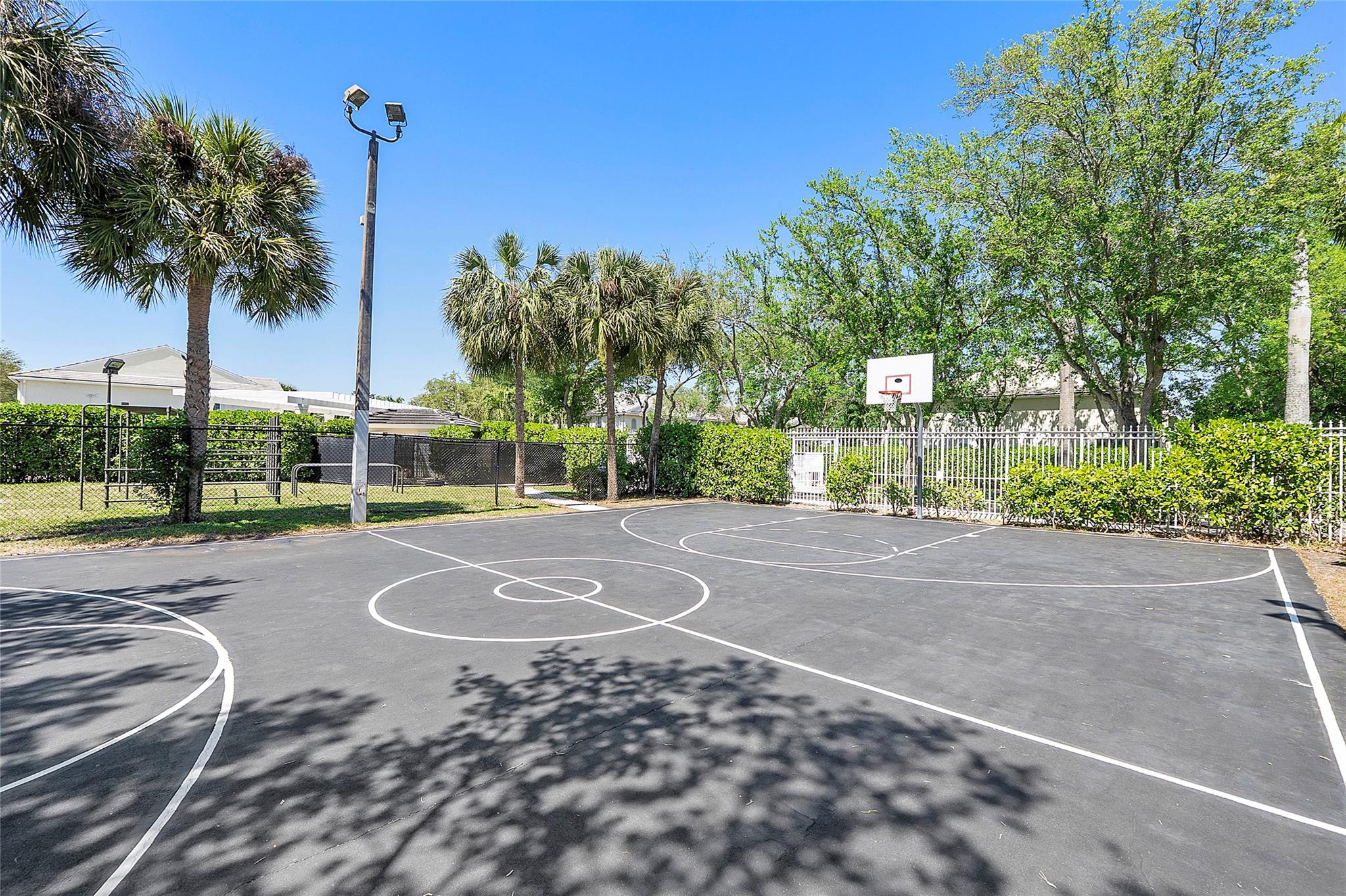 9914 NW 56th Place, Coral Springs, FL 33076