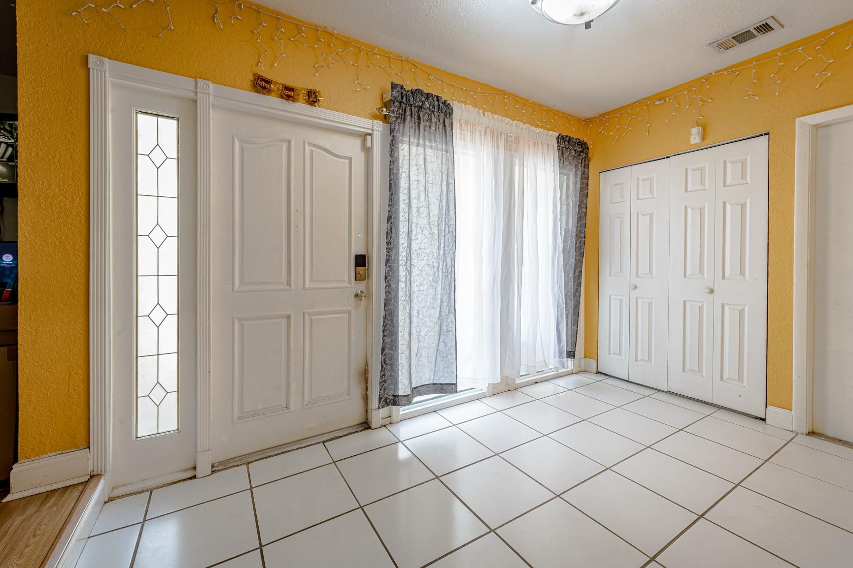 11200 NW 39th Court, Coral Springs, FL 33065