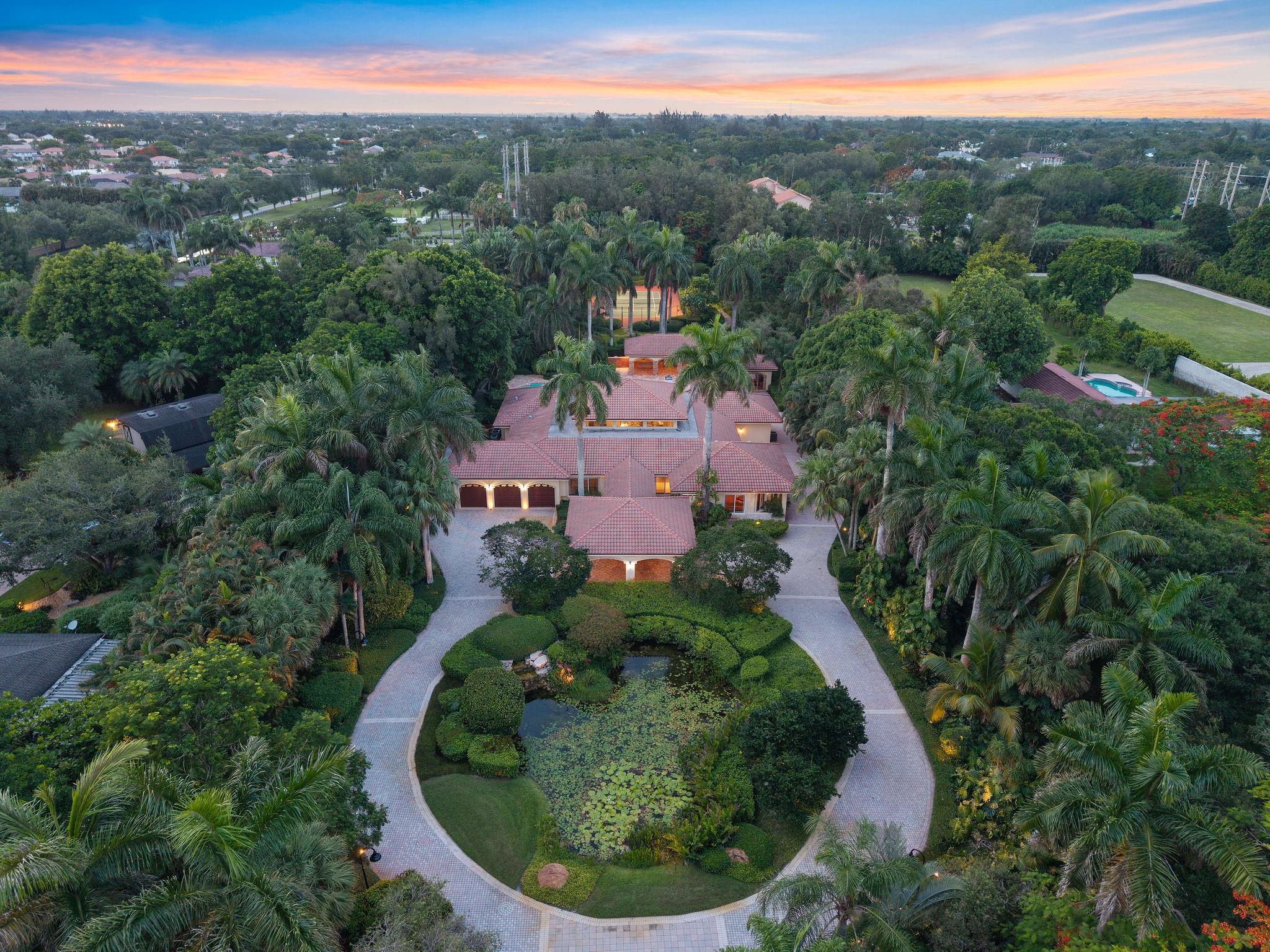 Photo for 14641 Mustang Trail, Southwest Ranches, FL 33330 - listing #FX-10532594 14641 Mustang Trail, Southwest Ranches, FL 33330