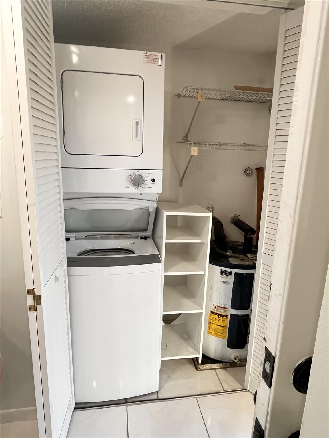 2423 NW 89th Drive 111, Coral Springs, FL 33065