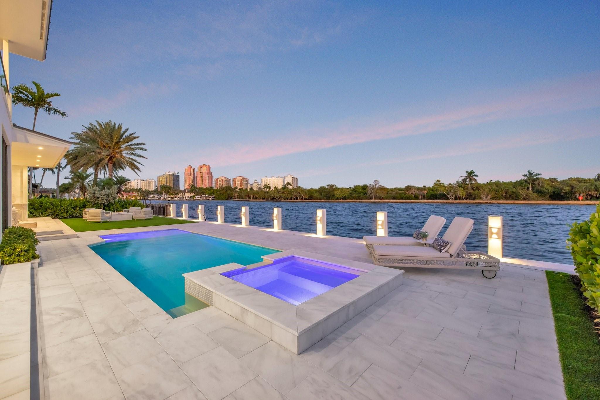 2010 Intracoastal Drive, Fort Lauderdale, FL 33305