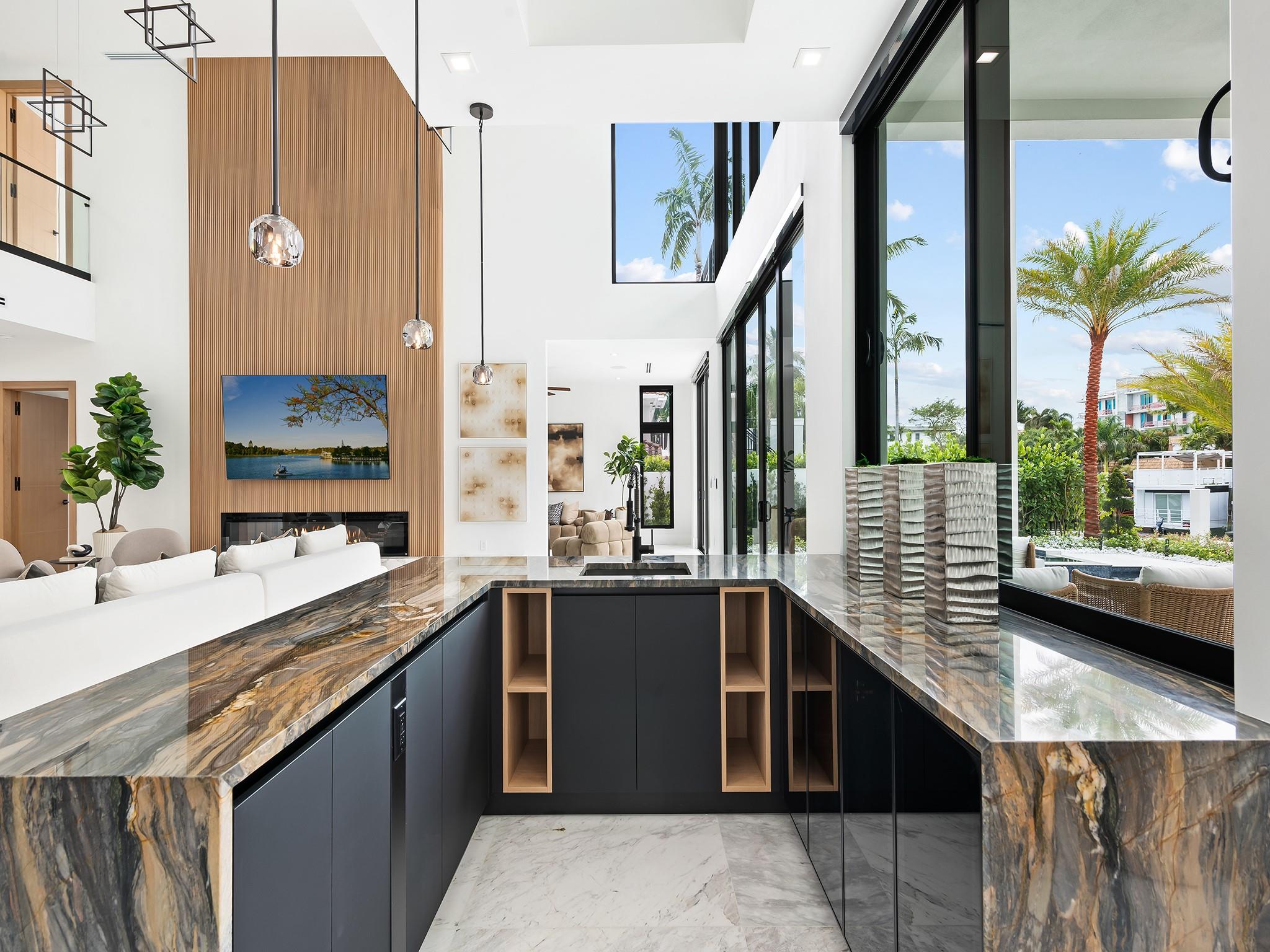 111 Fiesta Way, Fort Lauderdale, FL 33301