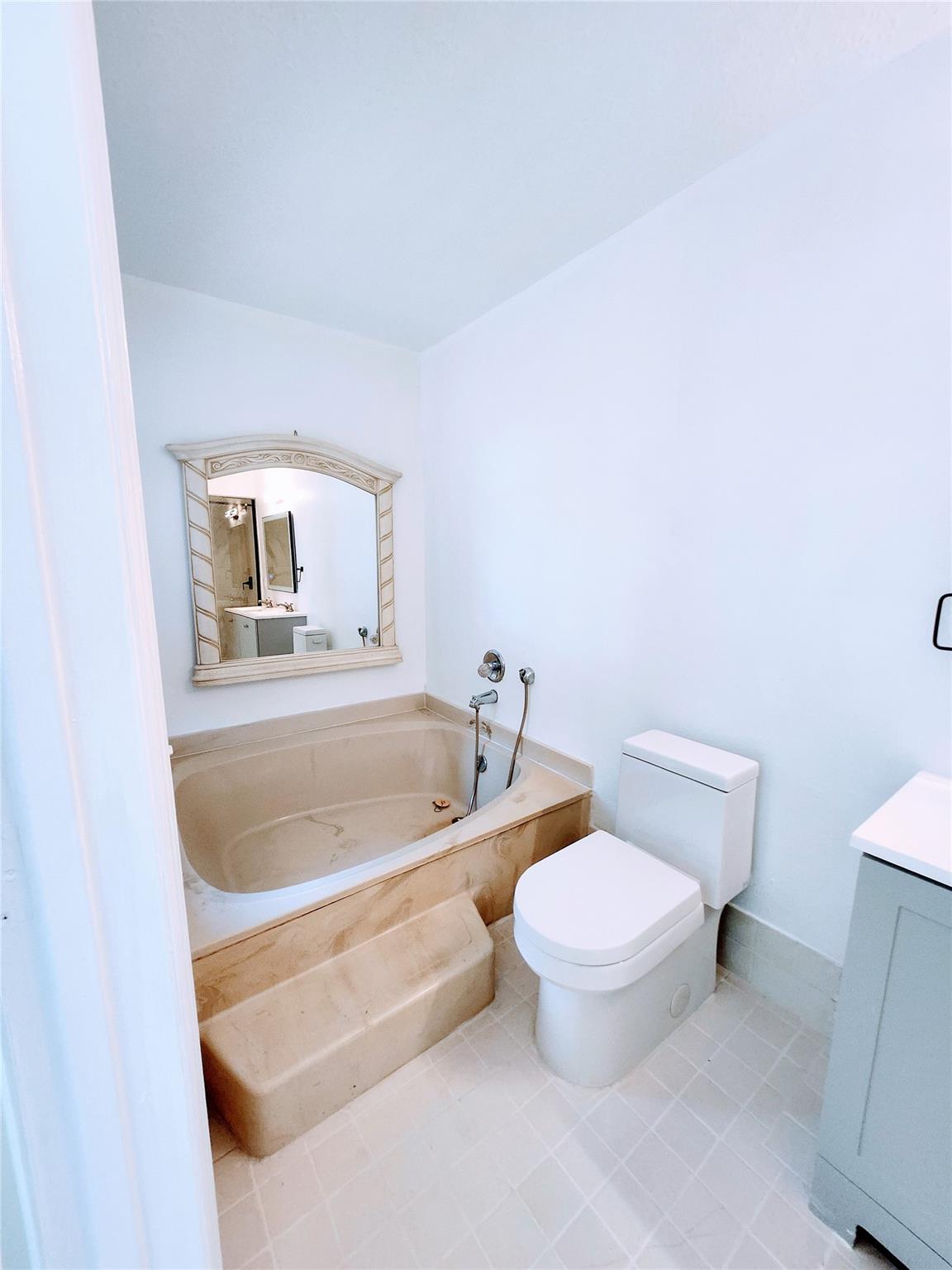 793 NE 206th Street, Miami, FL 33179