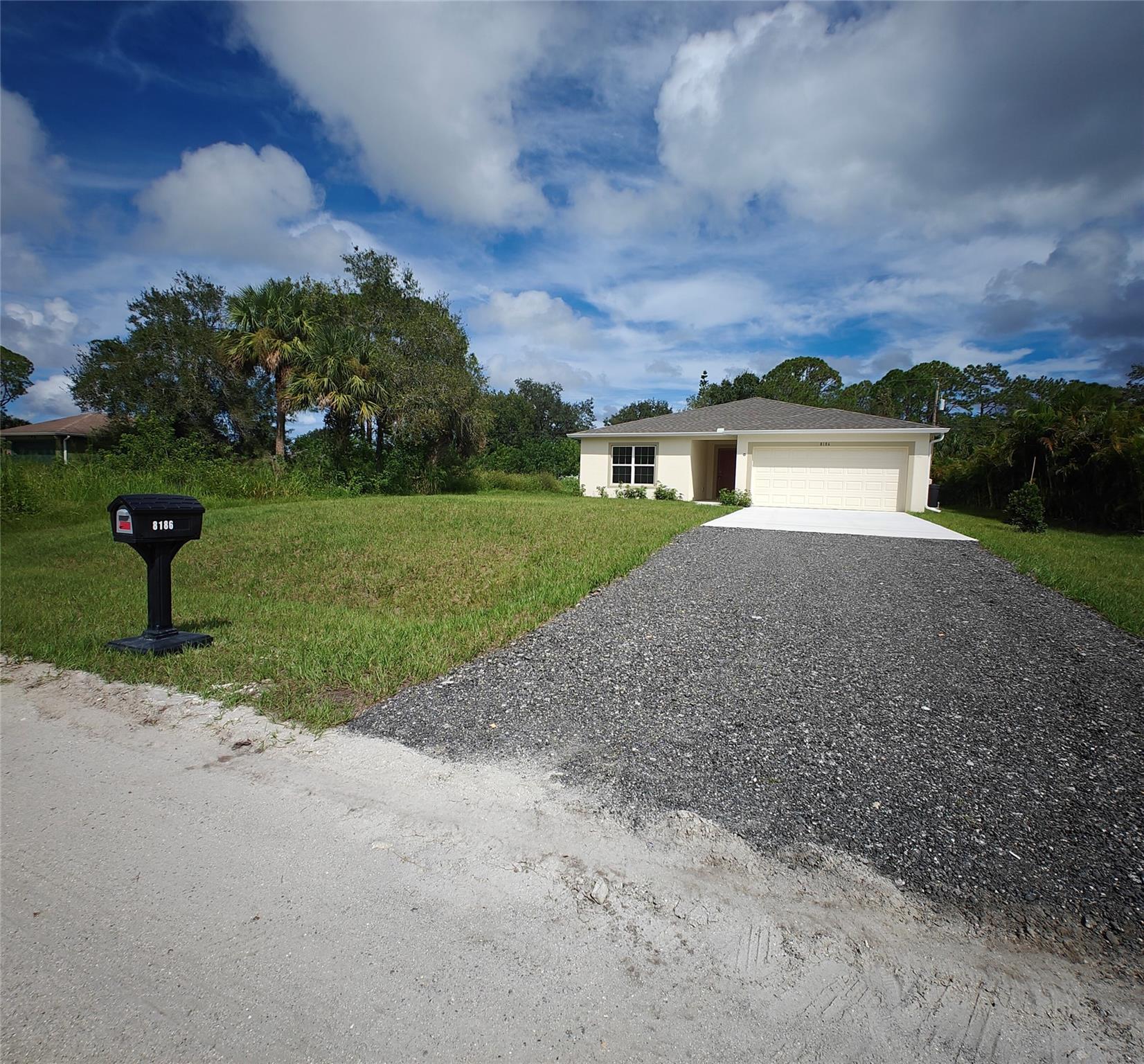 Photo for 8186 106th Avenue, Vero Beach, FL 32967 - listing #FX-10527922 8186 106th Avenue, Vero Beach, FL 32967